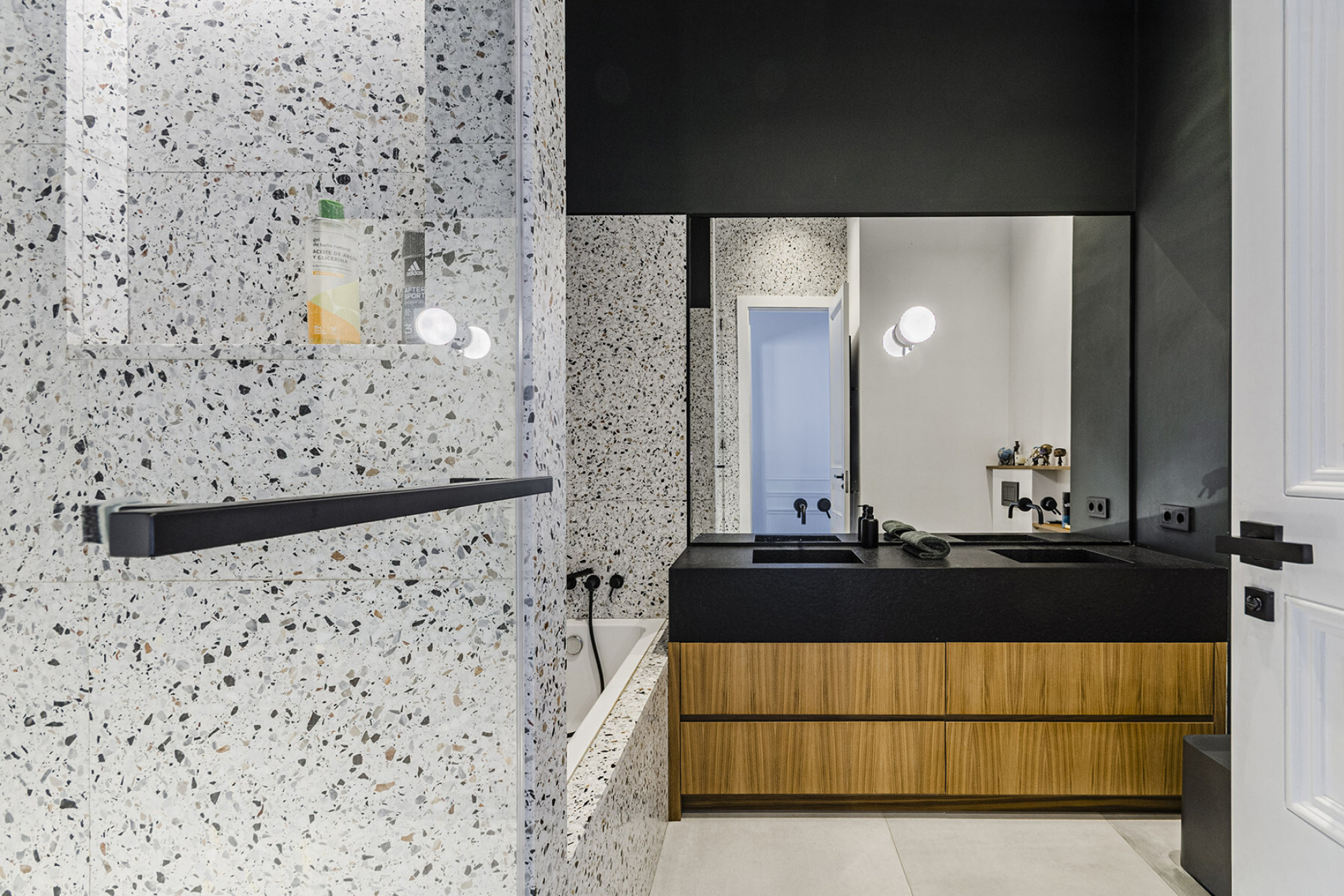  Spectacular renovated house in the neighborhood of Sarría - 物件實景