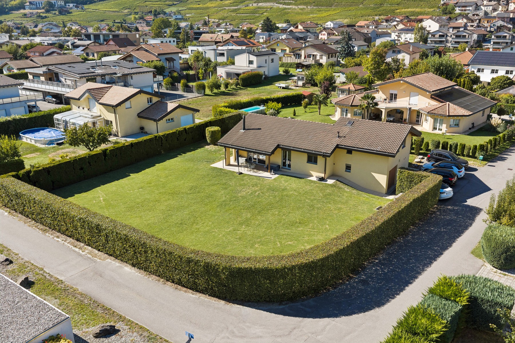  Detached villa with a large lot in a quiet neighborhood - 物件實景