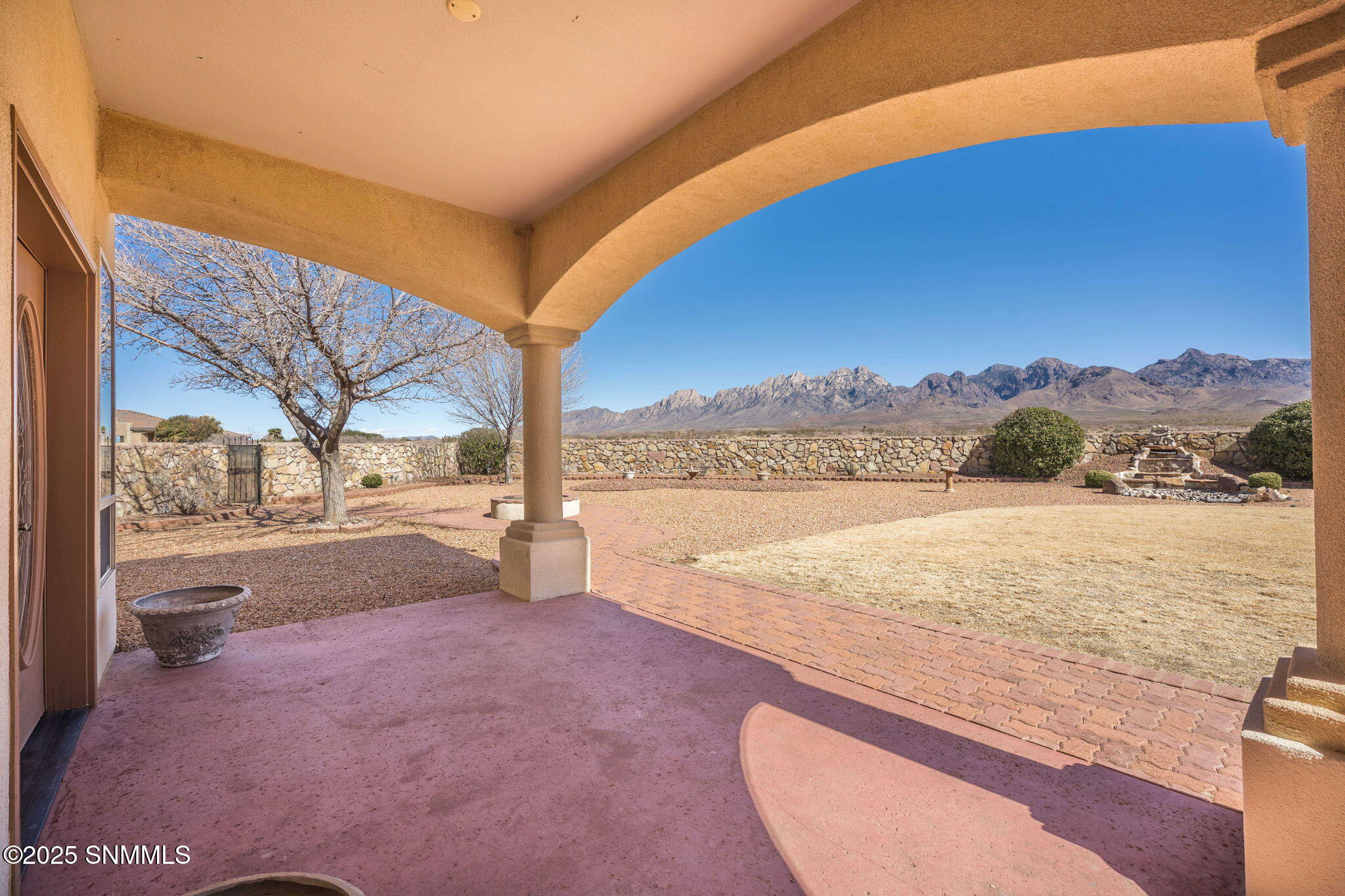 Las Cruces, New Mexico, 88011, United States, 4 Bedrooms Bedrooms, ,5 BathroomsBathrooms,Residential,For Sale,1709663