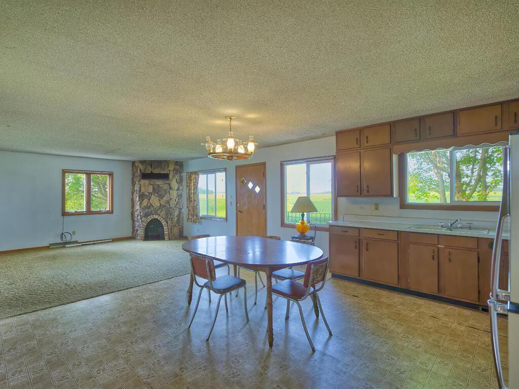 Winsted, Minnesota, 55395, United States, 2 Bedrooms Bedrooms, ,1 BathroomBathrooms,Residential,For Sale,1979675