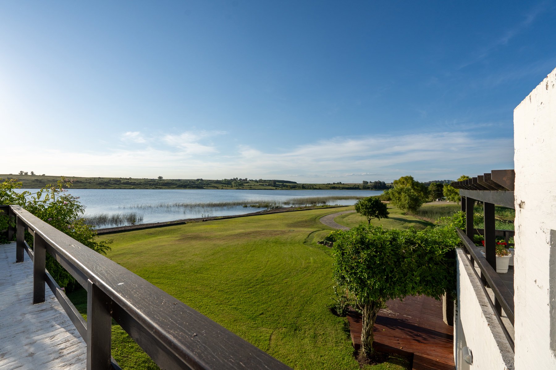  23 Hectares with Coastline on Laguna del Sauce - 物件實景