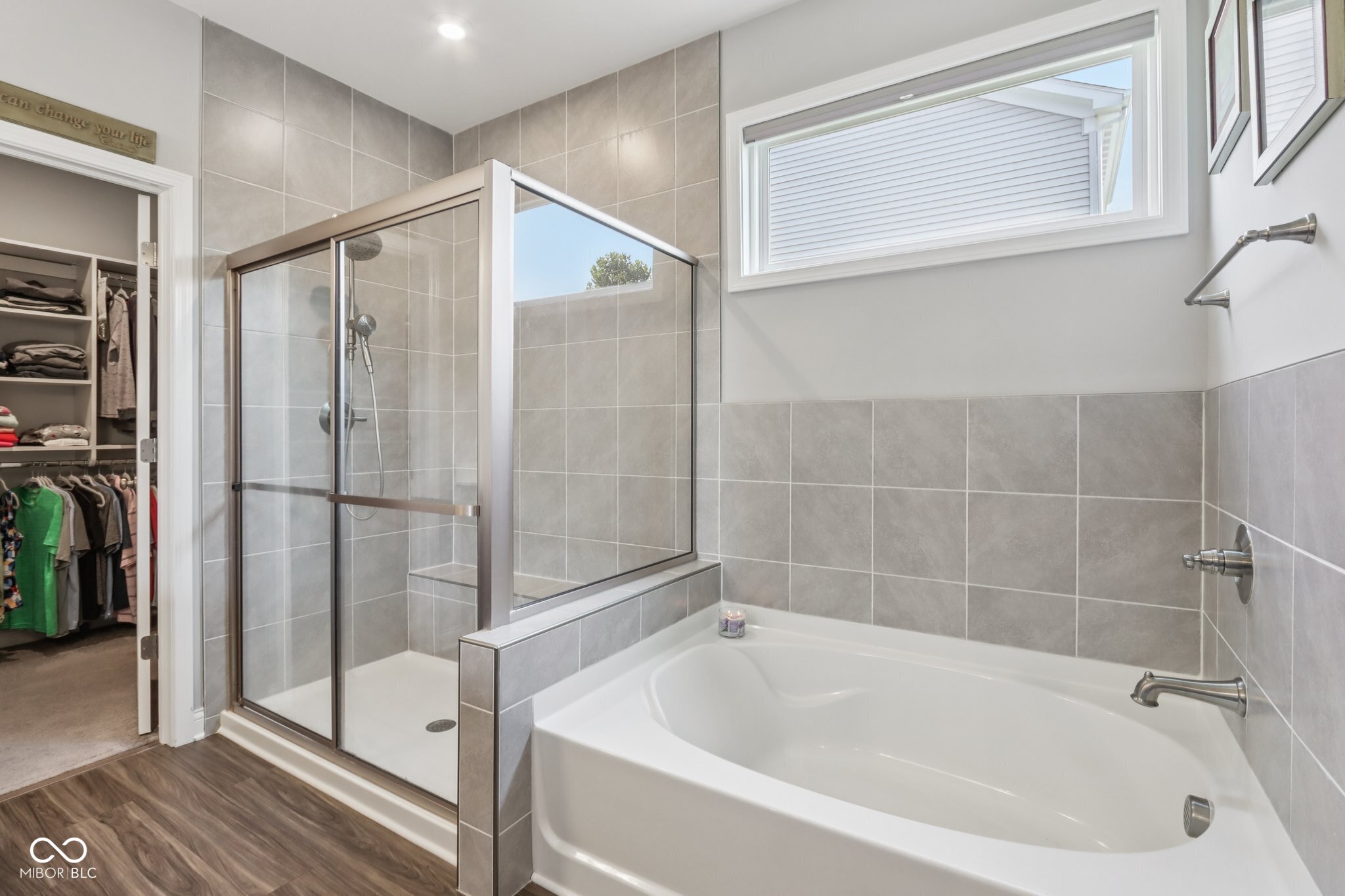 Mccordsville, Indiana, 46055, United States, 4 Bedrooms Bedrooms, ,3 BathroomsBathrooms,Residential,For Sale,1974771