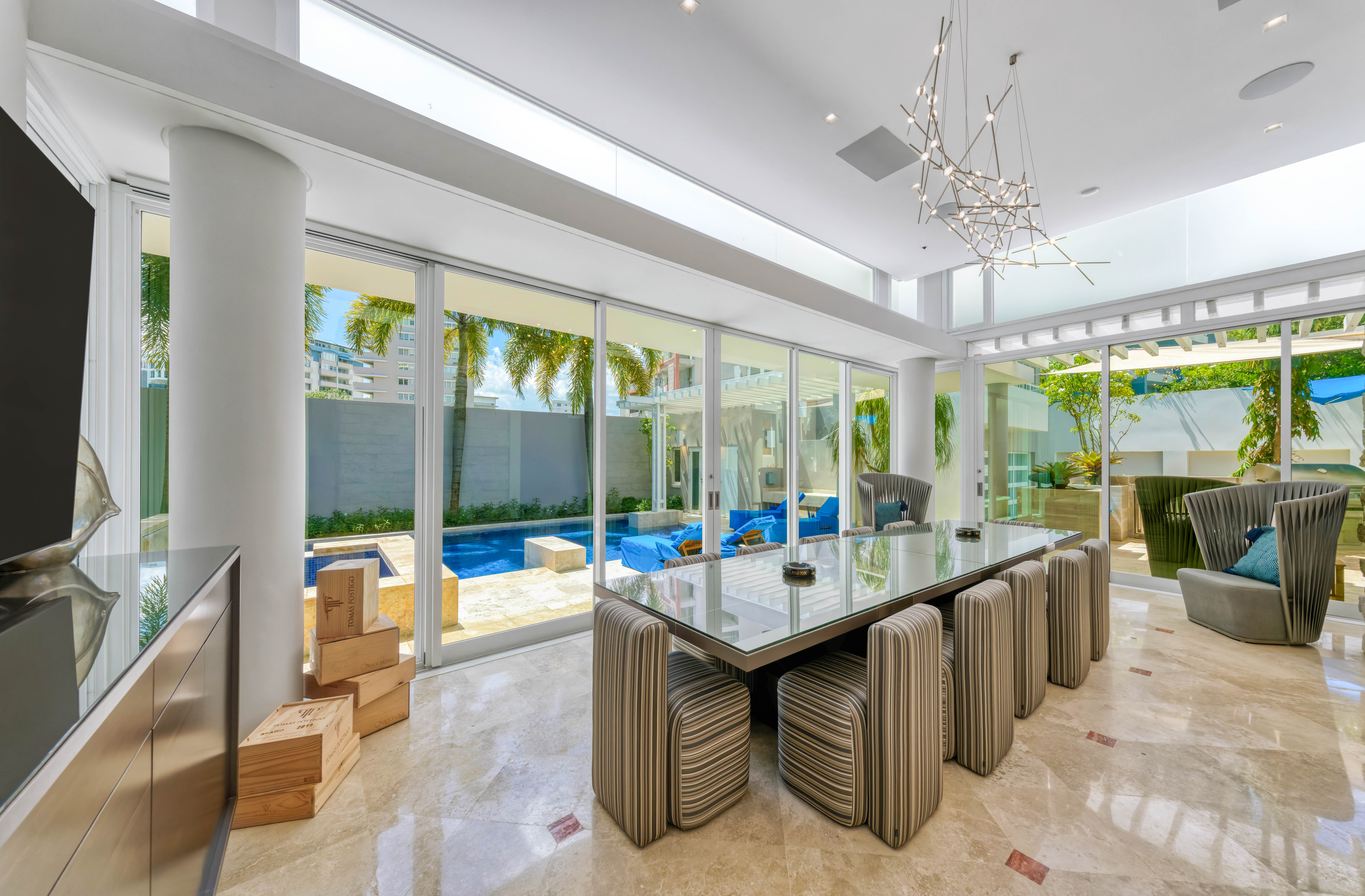  A Rare Private Compound on Ashford Avenue - 物件實景