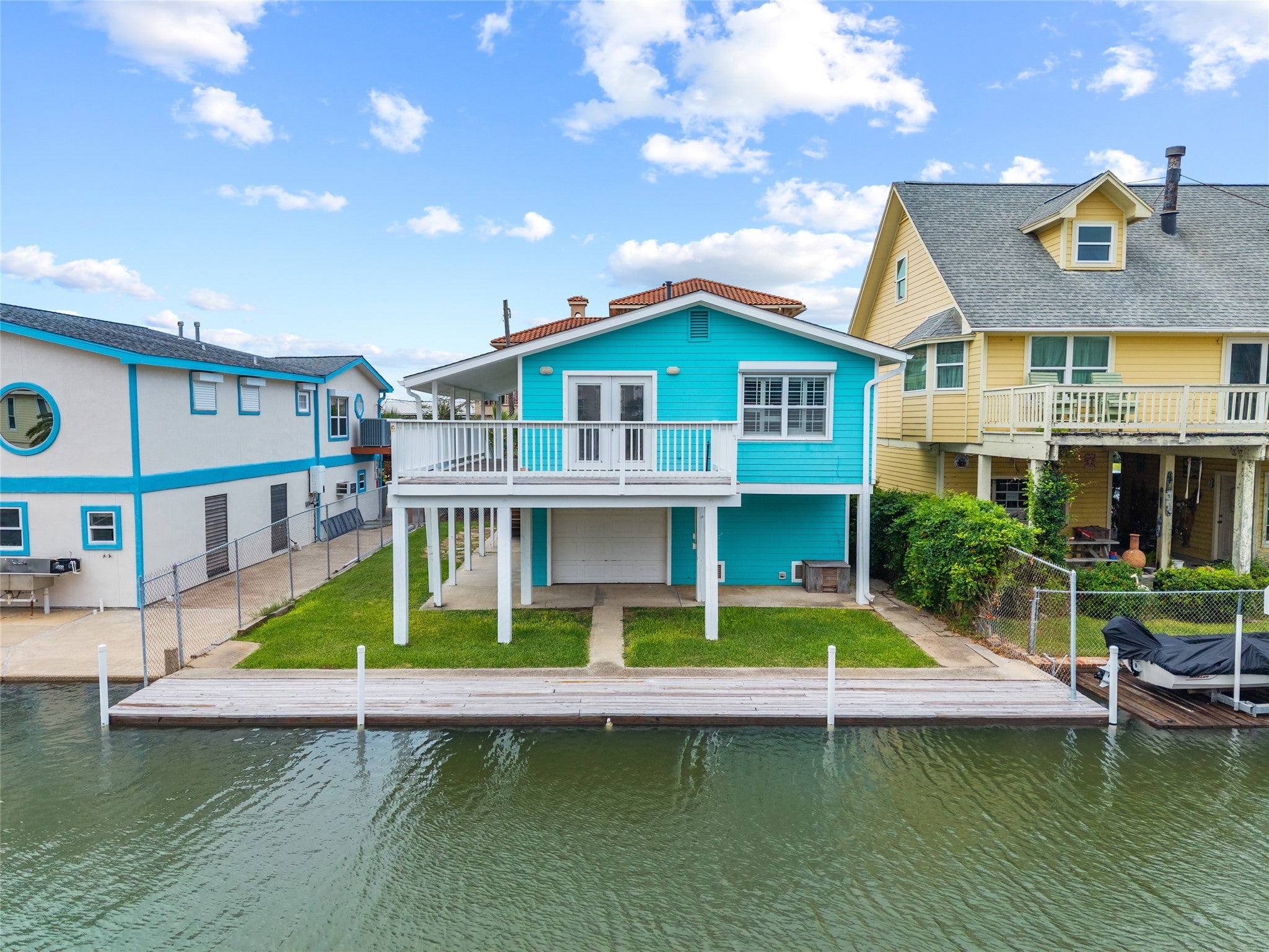 Cozy Cove Ln, Galveston, TX 77554