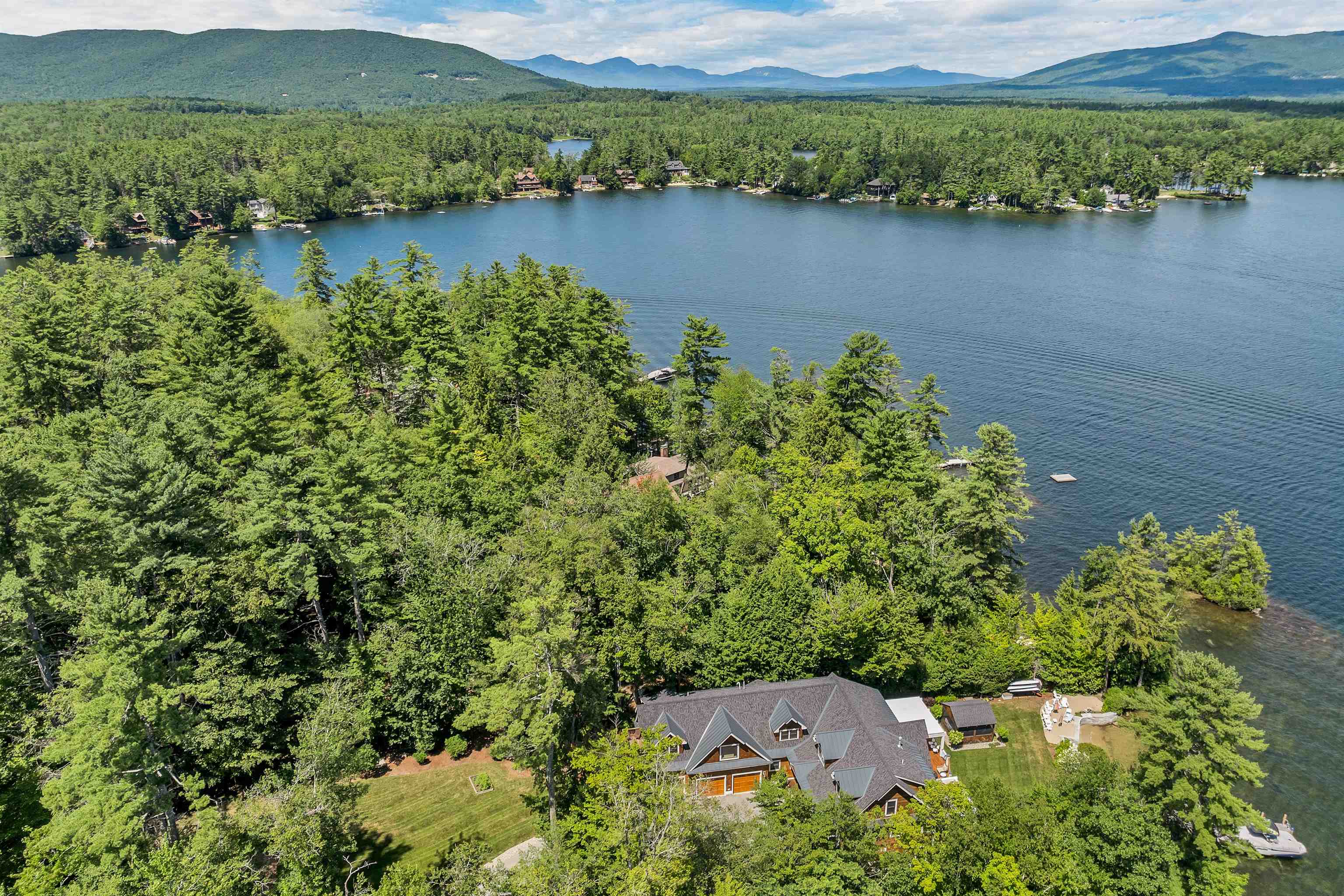 Moultonborough, New Hampshire, 03254, United States, 3 Bedrooms Bedrooms, ,3 BathroomsBathrooms,Residential,For Sale,1901943