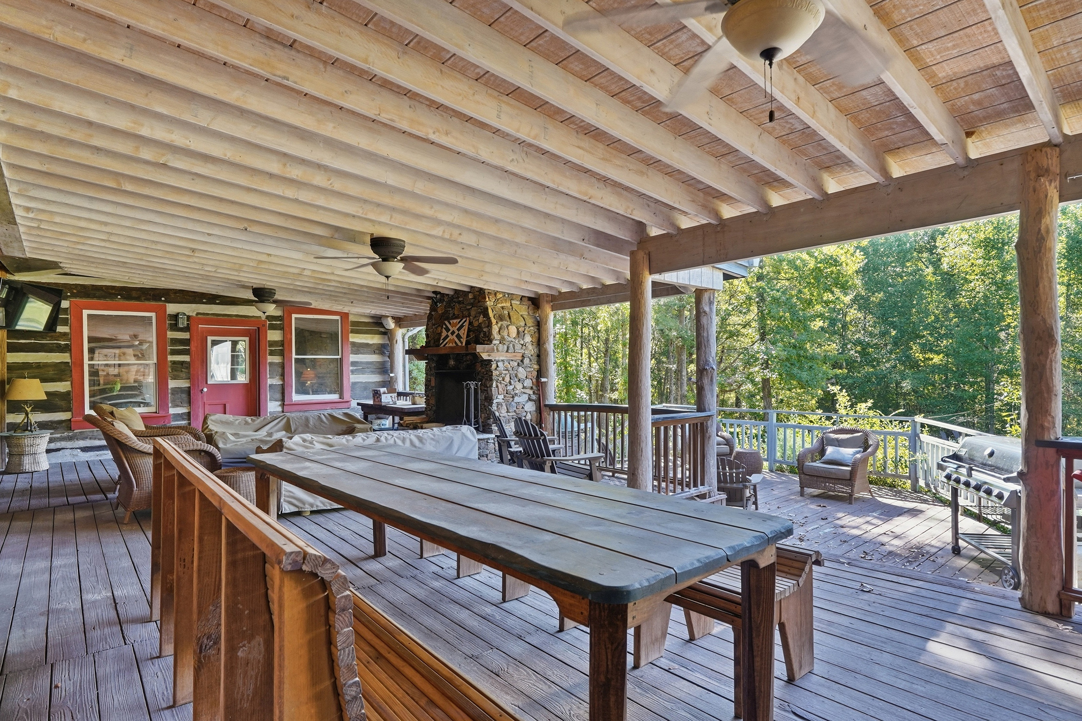  Exquisite 77.5 +/- Acre Private Retreat With Modern Rustic Elegance - 物件實景