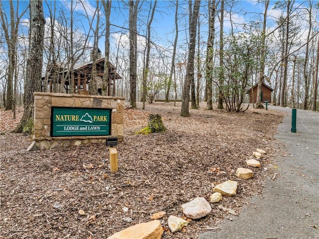 Jasper, Georgia, 30143, United States, 4 Bedrooms Bedrooms, ,4 BathroomsBathrooms,Residential,For Sale,1975292