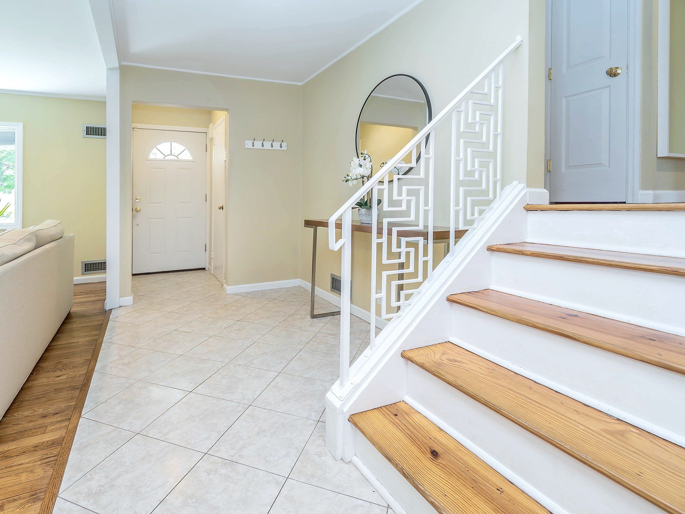  22 Andover Road, Port Washington, NY, 11050 - 物件實景