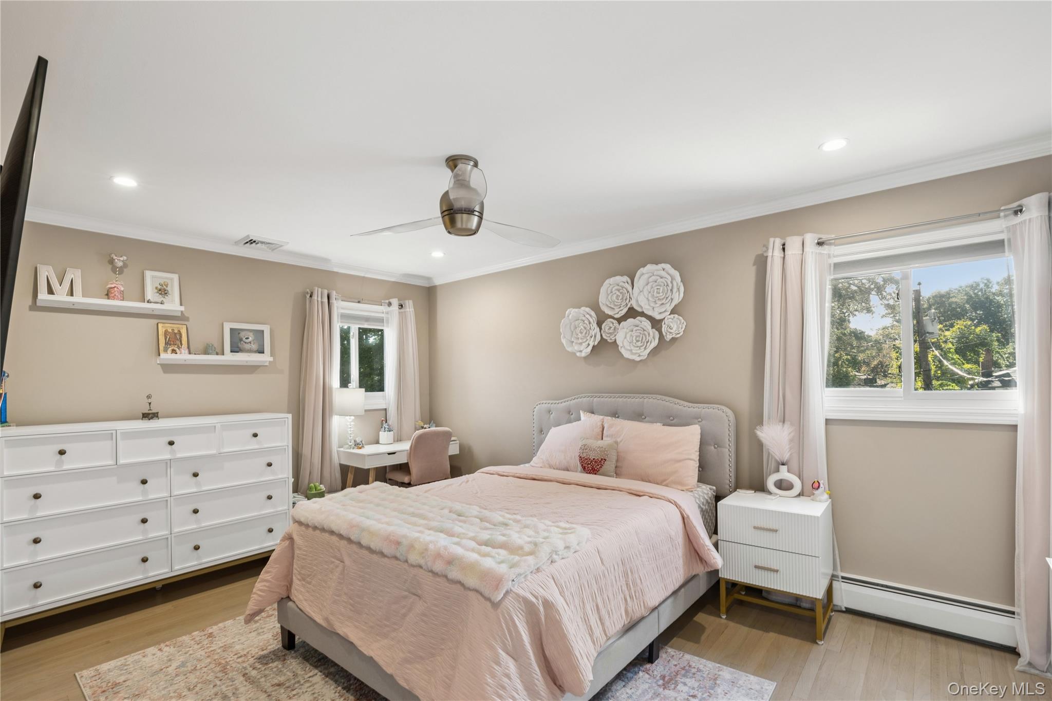  29 Voorhis Drive, Old Bethpage, NY, 11804 - 物件實景