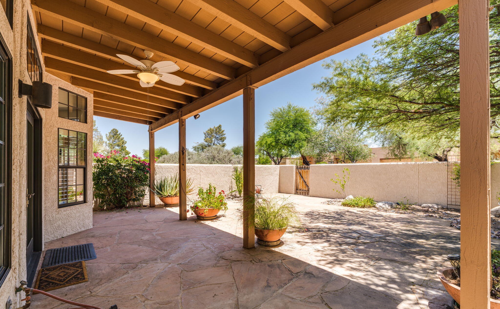  5560 E Miles Circle, Tucson, AZ 85712 - 物件實景