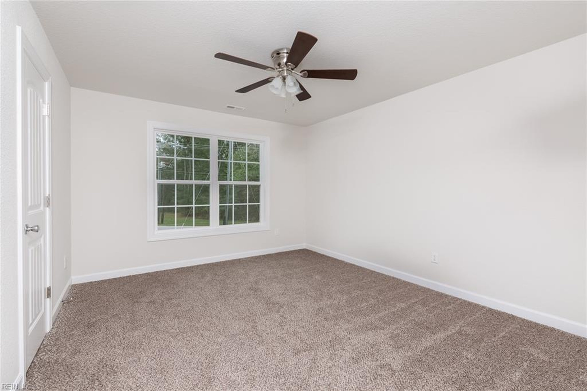  645 Turnpike Road, Belvidere, NC, 27919 - 物件實景