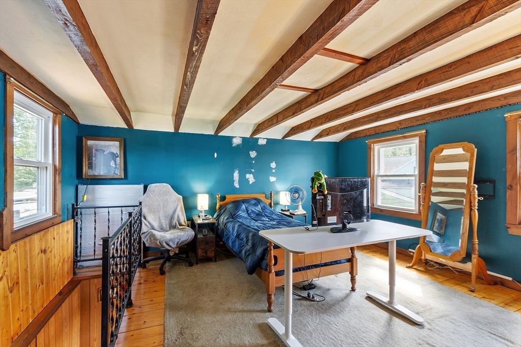 Ashburnham, Massachusetts, 01430, United States, 2 Bedrooms Bedrooms, ,1 BathroomBathrooms,Residential,For Sale,1923929