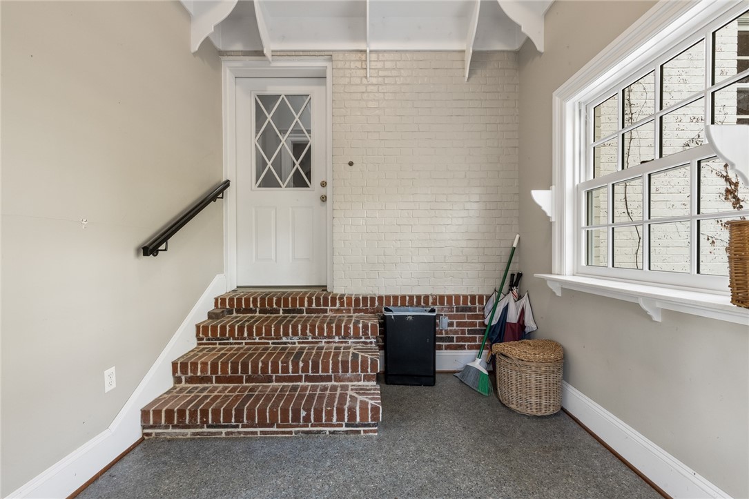 Harrison, Arkansas, 72601, United States, 4 Bedrooms Bedrooms, ,5 BathroomsBathrooms,Residential,For Sale,1989365