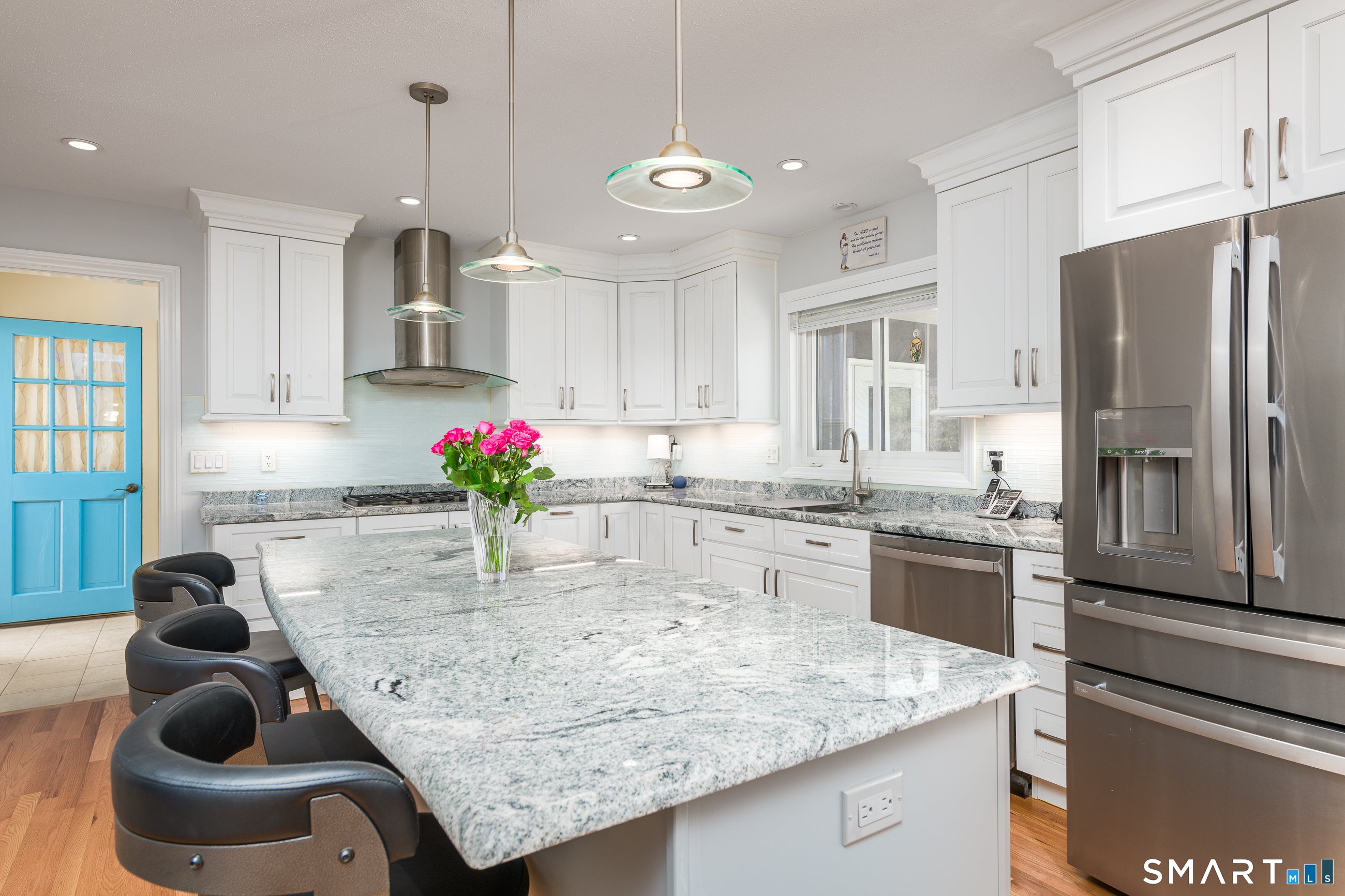 Ellington, Connecticut, 06029, United States, 5 Bedrooms Bedrooms, ,4 BathroomsBathrooms,Residential,For Sale,2041119