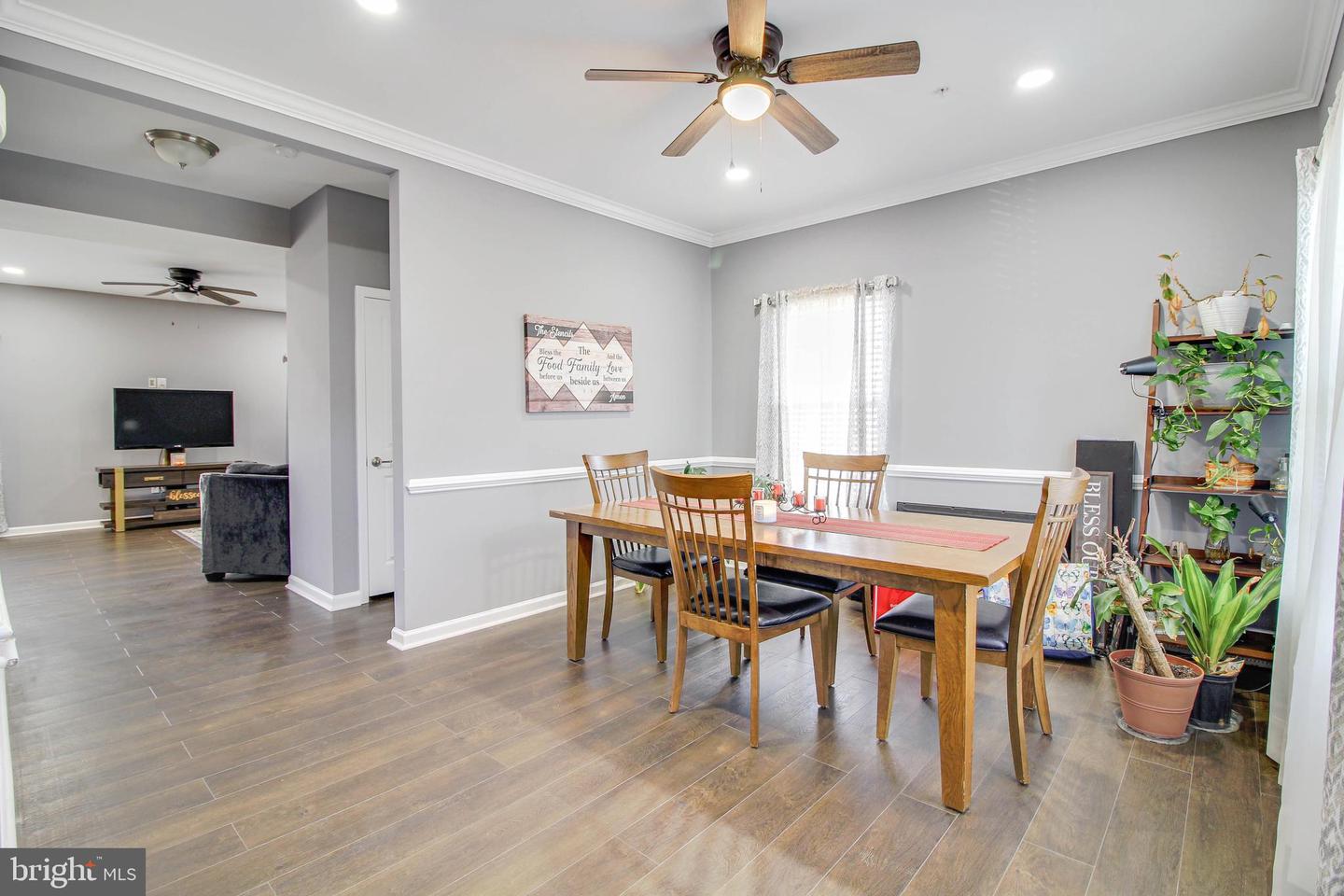 Essex, Maryland, 21221, United States, 5 Bedrooms Bedrooms, ,4 BathroomsBathrooms,Residential,For Sale,1746214