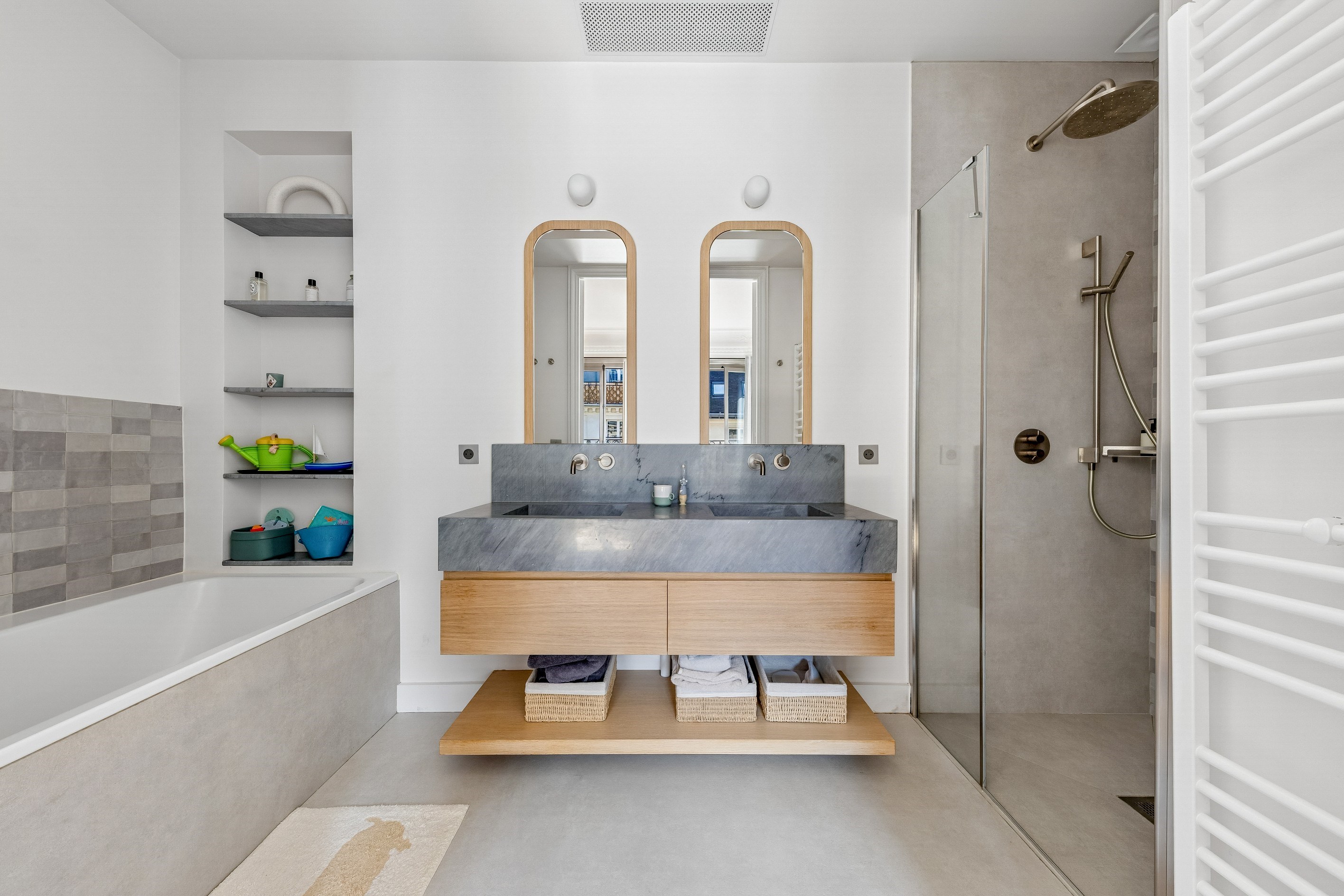 Paris 3rd District – Stunning Fully Renovated Dual-Aspect Family Apartment of 1… - 物件實景