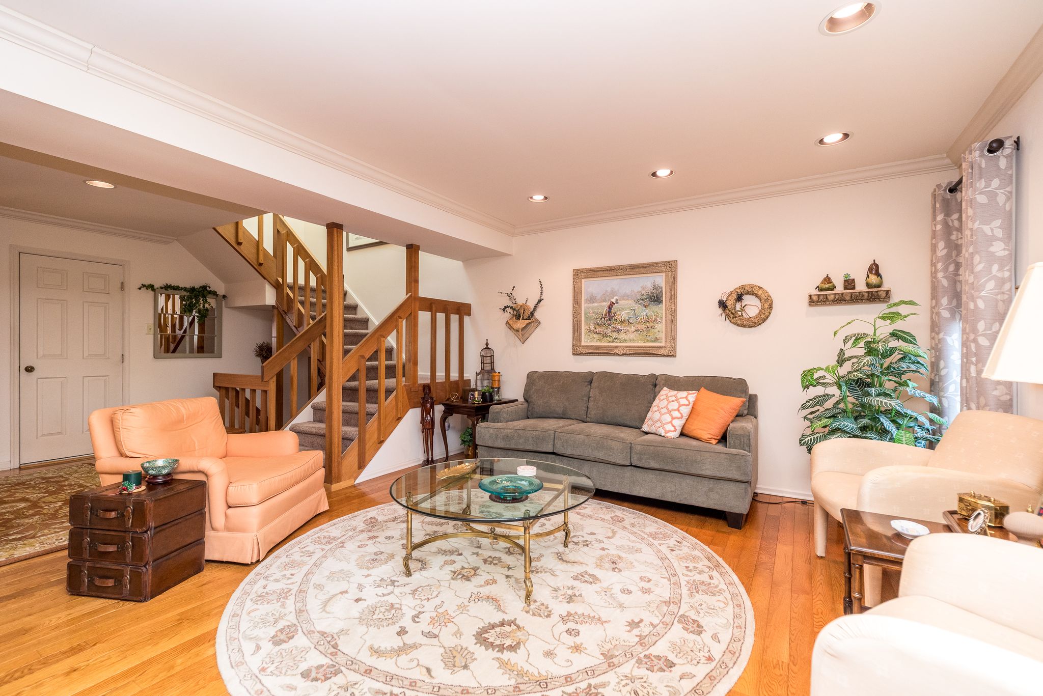 Chesterbrook, Pennsylvania, 19087, United States, 2 Bedrooms Bedrooms, ,3 BathroomsBathrooms,Residential,For Sale,1978885