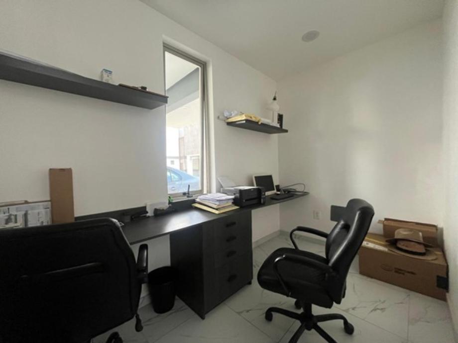 Metepec, Estado de méxico, 52172, Mexico, 3 Bedrooms Bedrooms, ,5 BathroomsBathrooms,Residential,For Sale,1804895