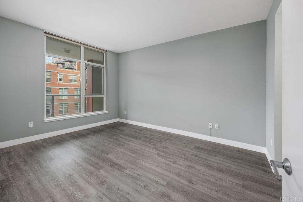 San Diego, California, 92101, United States, 1 Bedroom Bedrooms, ,1 BathroomBathrooms,Residential,For Sale,1898272