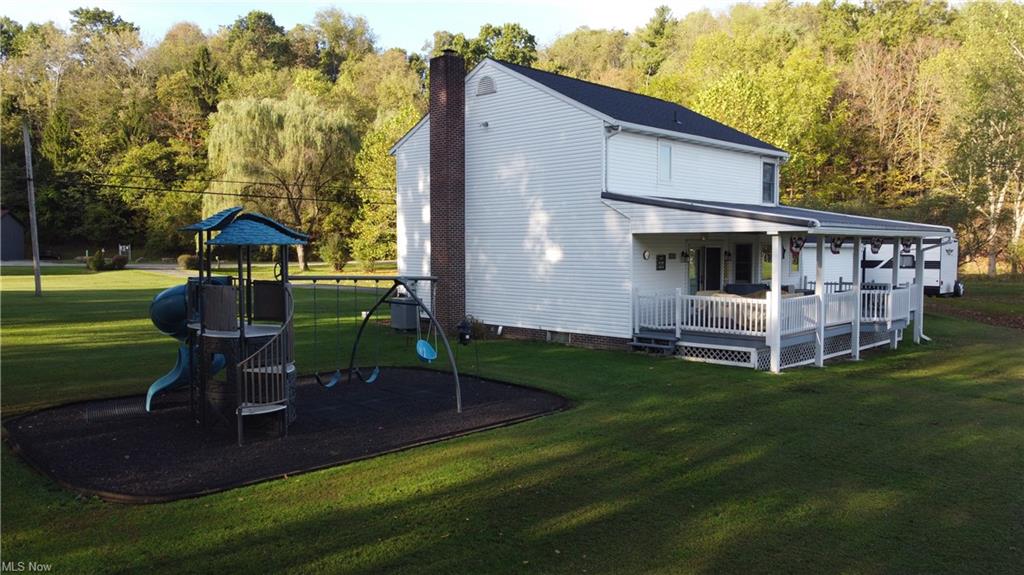 Chester, West Virginia, 26034, United States, 3 Bedrooms Bedrooms, ,3 BathroomsBathrooms,Residential,For Sale,1975770