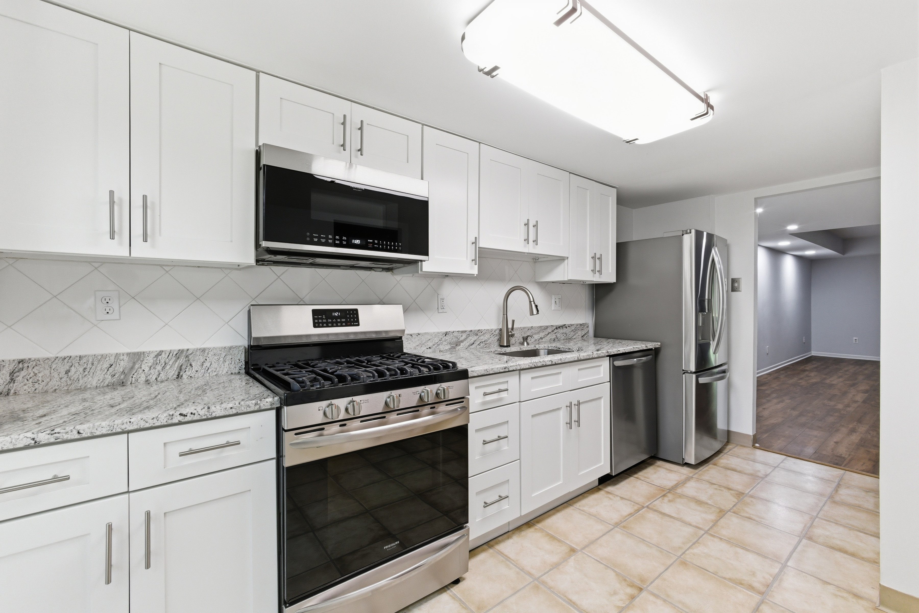  289 Shawmont Avenue #E, Philadelphia, PA 19128 - 物件實景