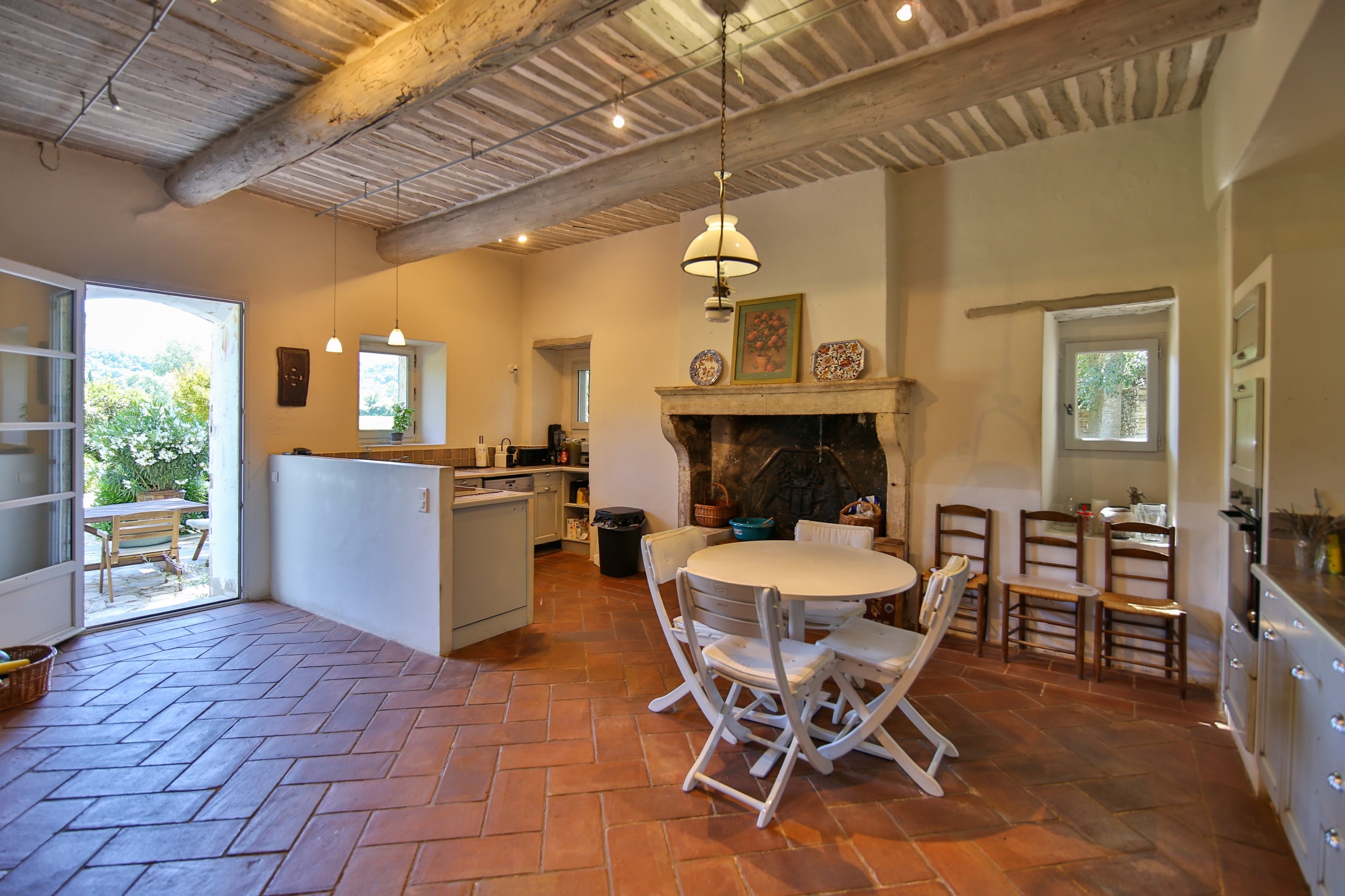  Exceptional farmhouse in the heart of the Luberon - 物件實景