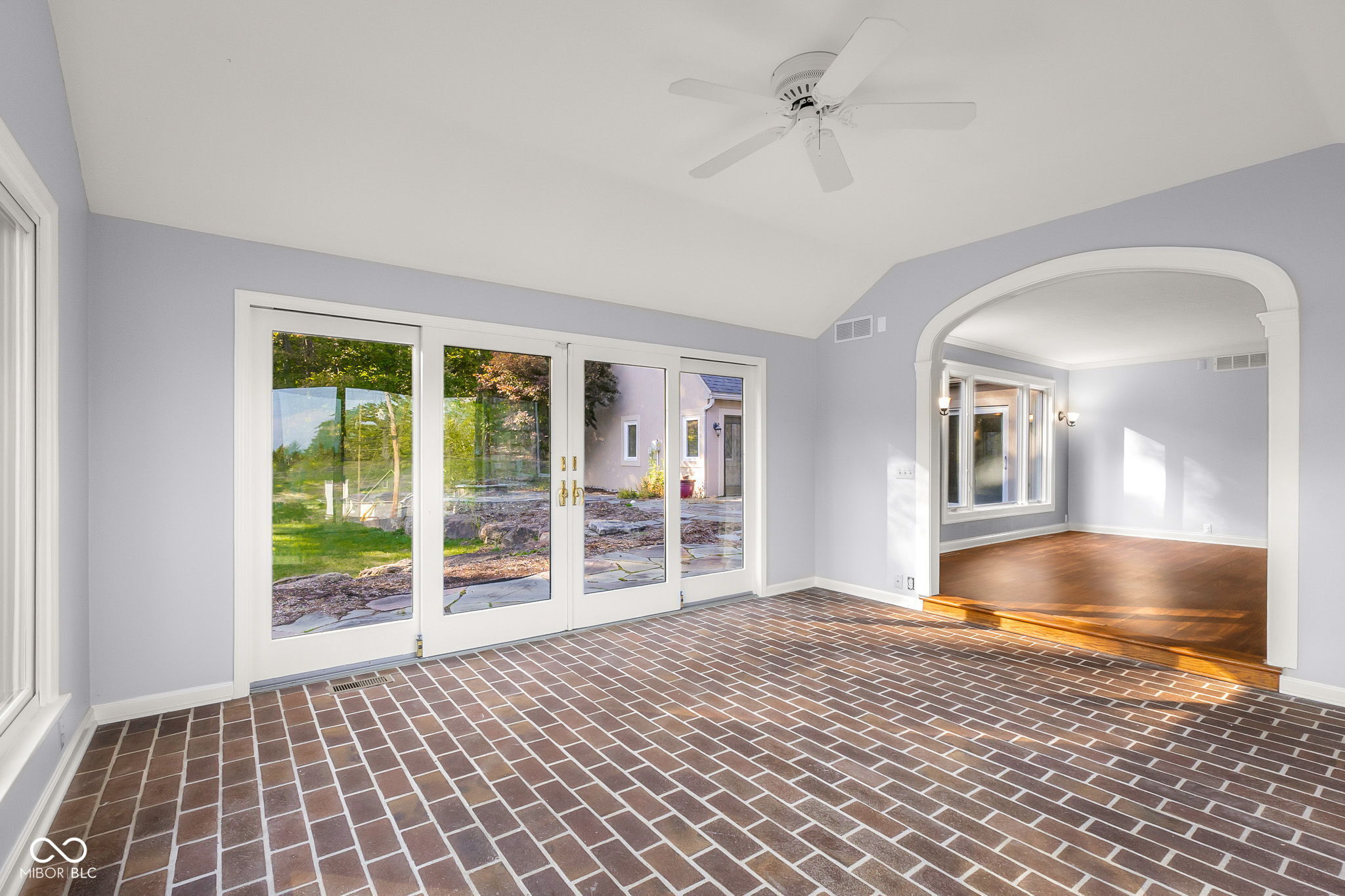 Columbus, Indiana, 47201, United States, 5 Bedrooms Bedrooms, ,6 BathroomsBathrooms,Residential,For Sale,1982008