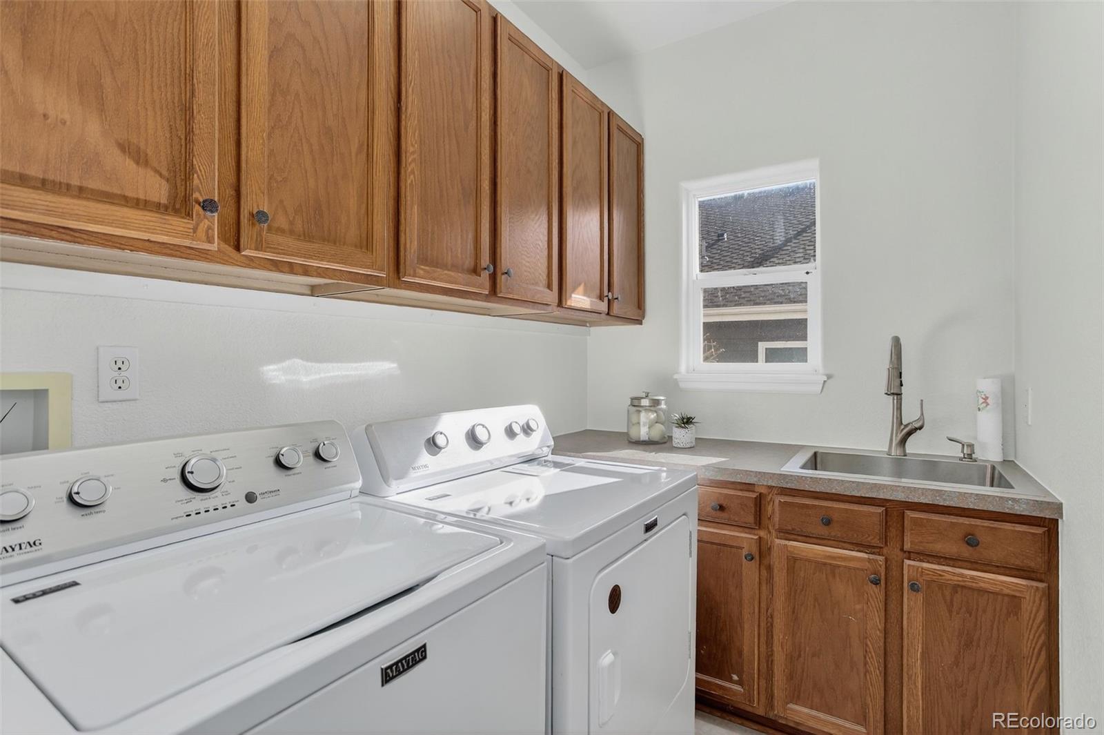 Golden, Colorado, 80403, United States, 3 Bedrooms Bedrooms, ,3 BathroomsBathrooms,Residential,For Sale,1988372