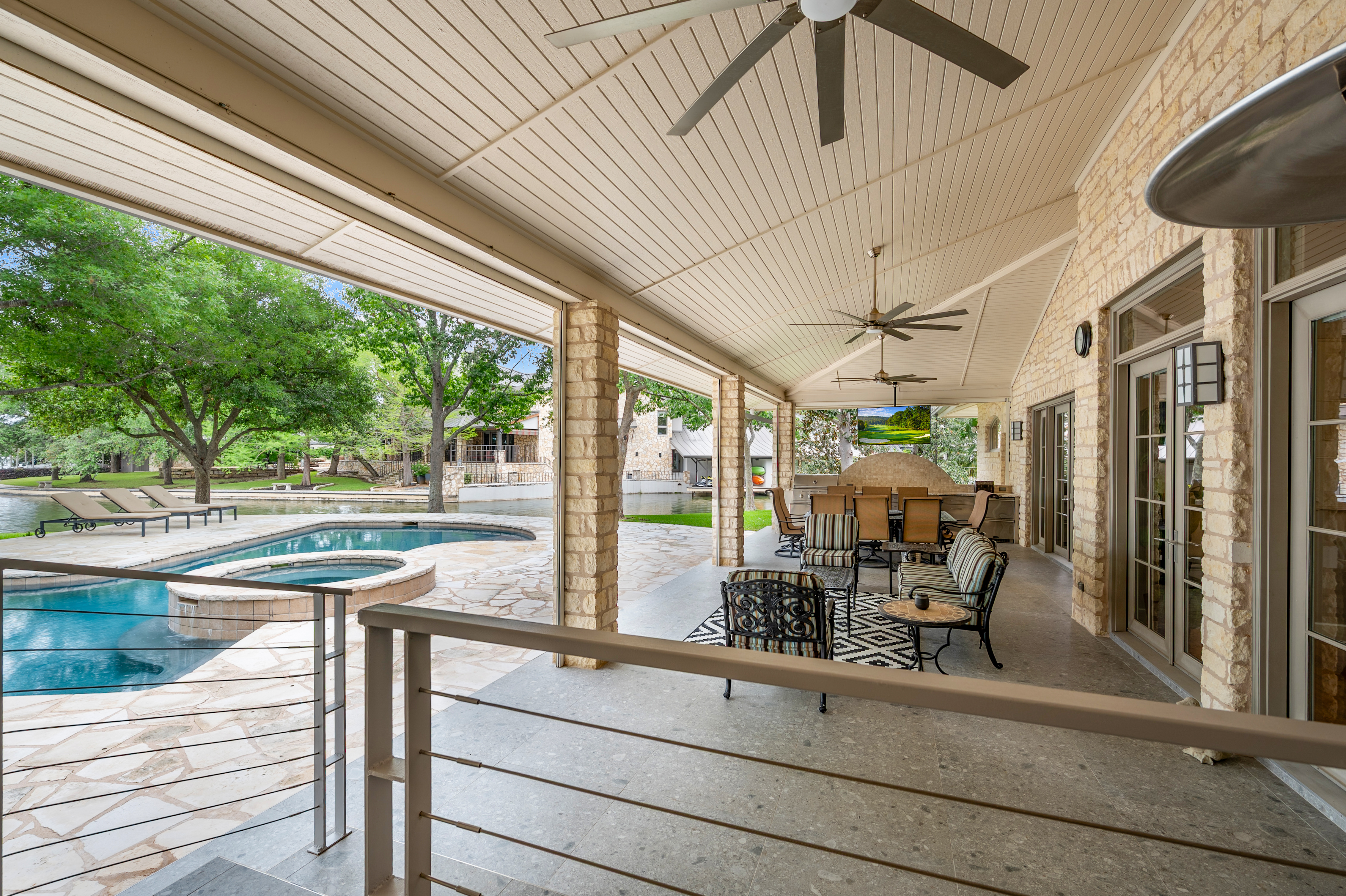  Exceptional Lake LBJ Estate with 395’ Waterfront - 物件實景