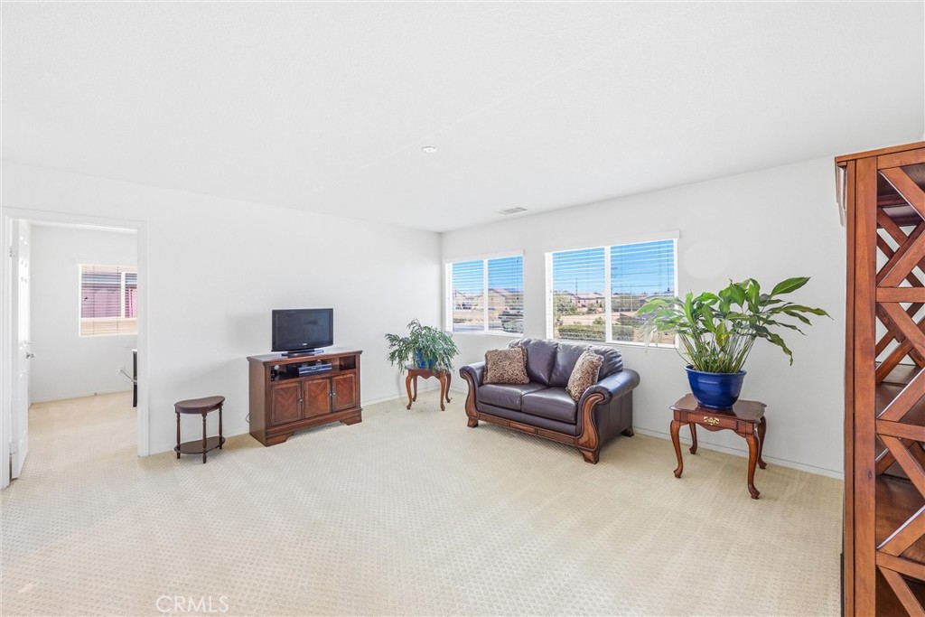 Hesperia, California, 92344, United States, 4 Bedrooms Bedrooms, ,3 BathroomsBathrooms,Residential,For Sale,2036953