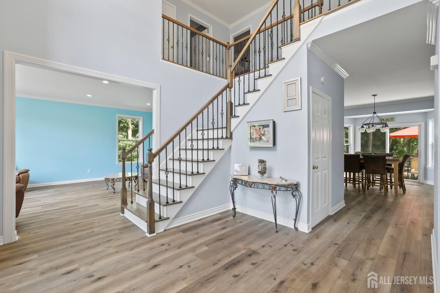 Marlboro, New Jersey, 07751, United States, 5 Bedrooms Bedrooms, ,3 BathroomsBathrooms,Residential,For Sale,1975938