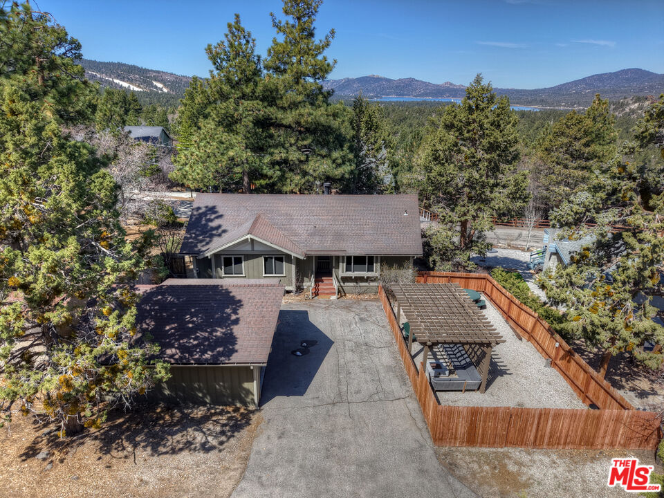 Big Bear City, California, 92314, United States, 3 Bedrooms Bedrooms, ,2 BathroomsBathrooms,Residential,For Sale,1766827