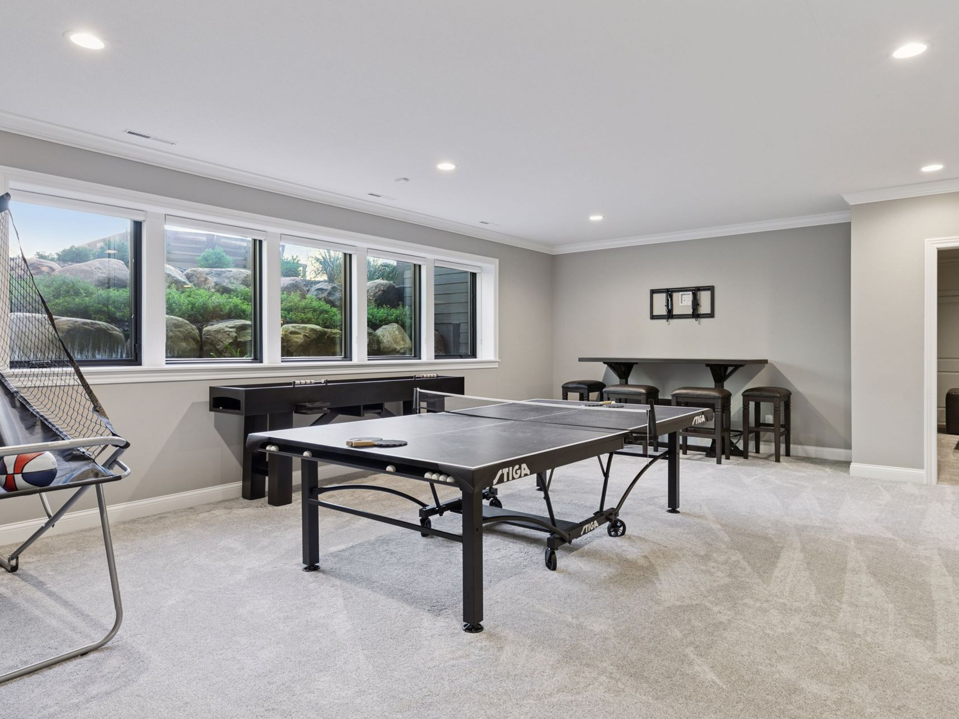  Custom Luxury Estate with Resort-Style Amenities - 物件實景