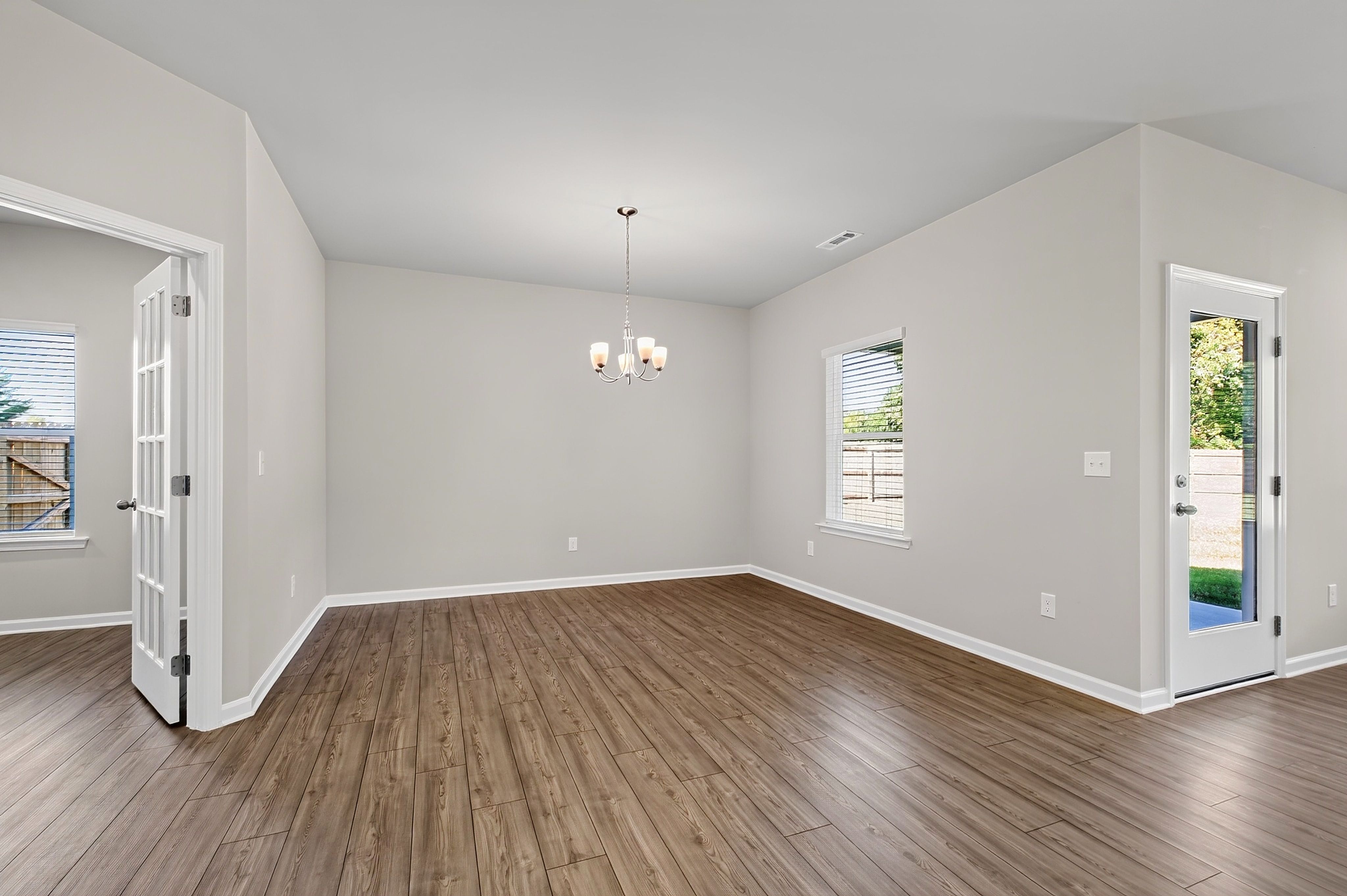  220 Citizens Court, Four Oaks, NC 27524 - 物件實景