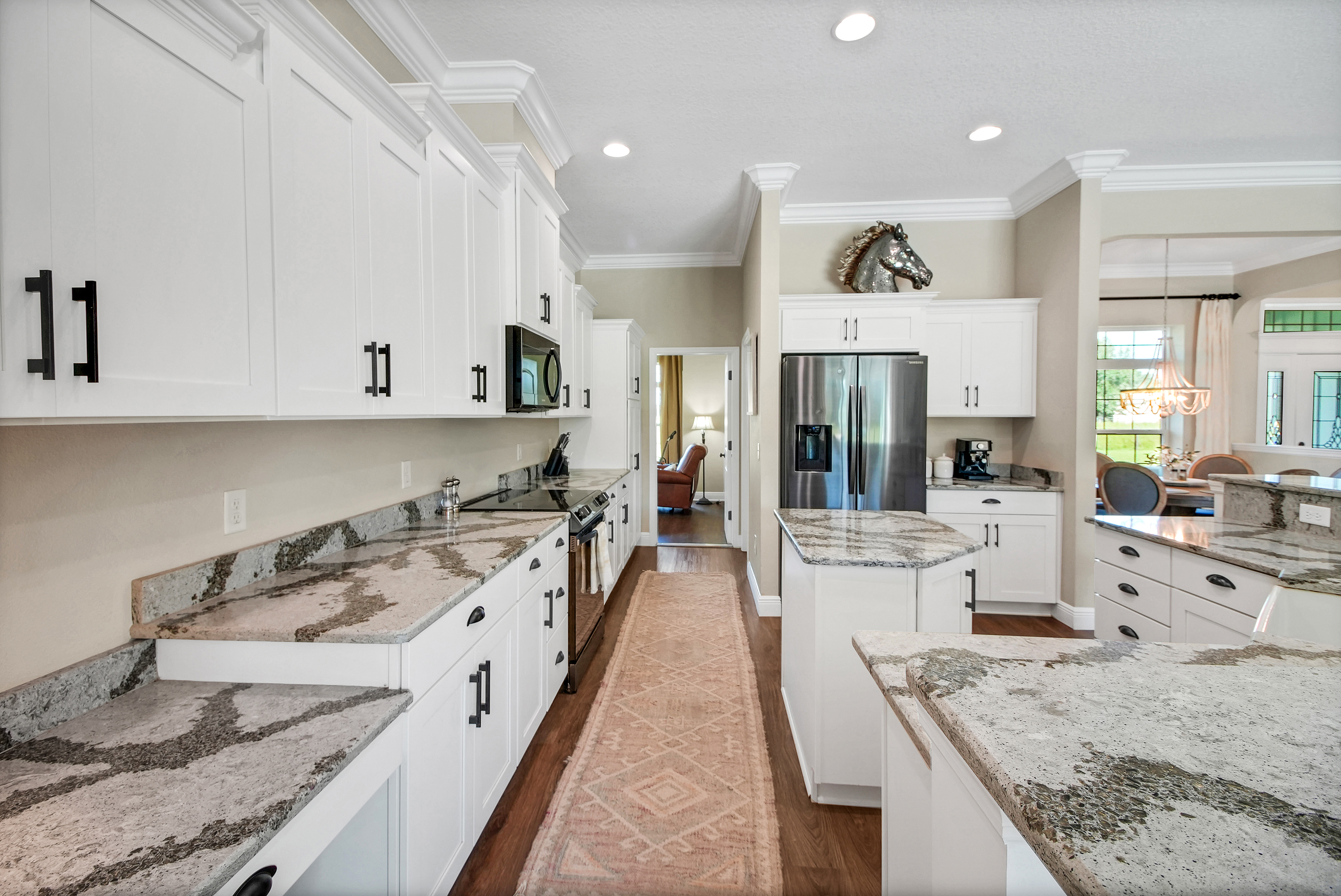 Oxford, Florida, 34484, United States, 4 Bedrooms Bedrooms, ,3 BathroomsBathrooms,Residential,For Sale,1983578