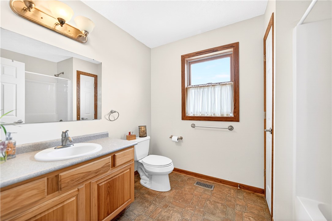 West Alexander, Pennsylvania, 15376, United States, 4 Bedrooms Bedrooms, ,3 BathroomsBathrooms,Residential,For Sale,2018318