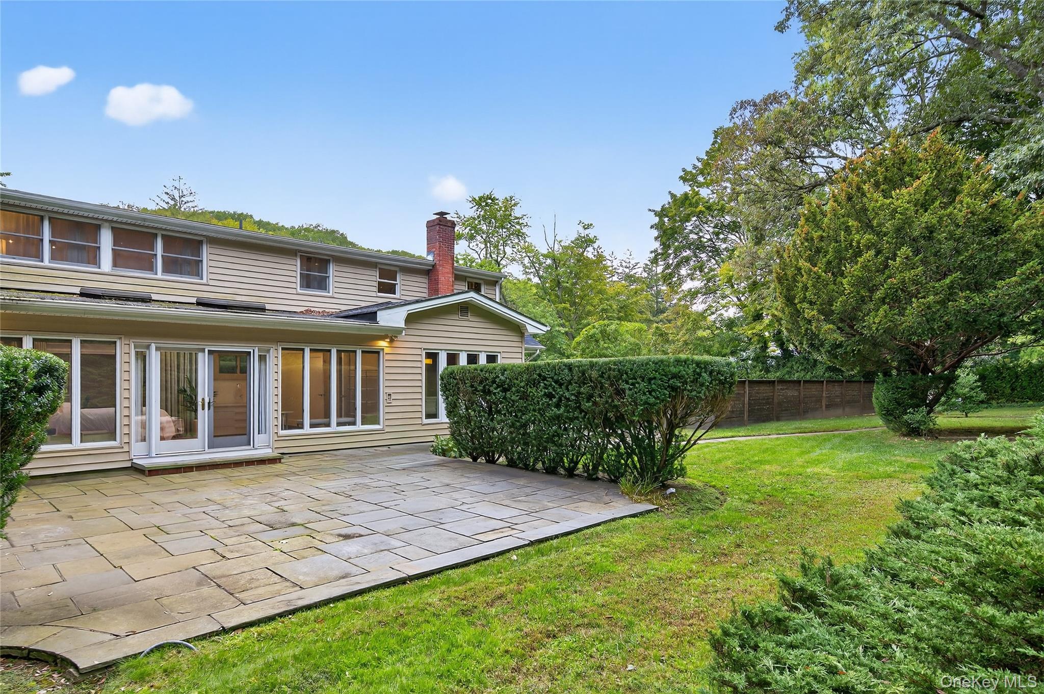  634 Park Avenue, Huntington, NY, 11743 - 物件實景