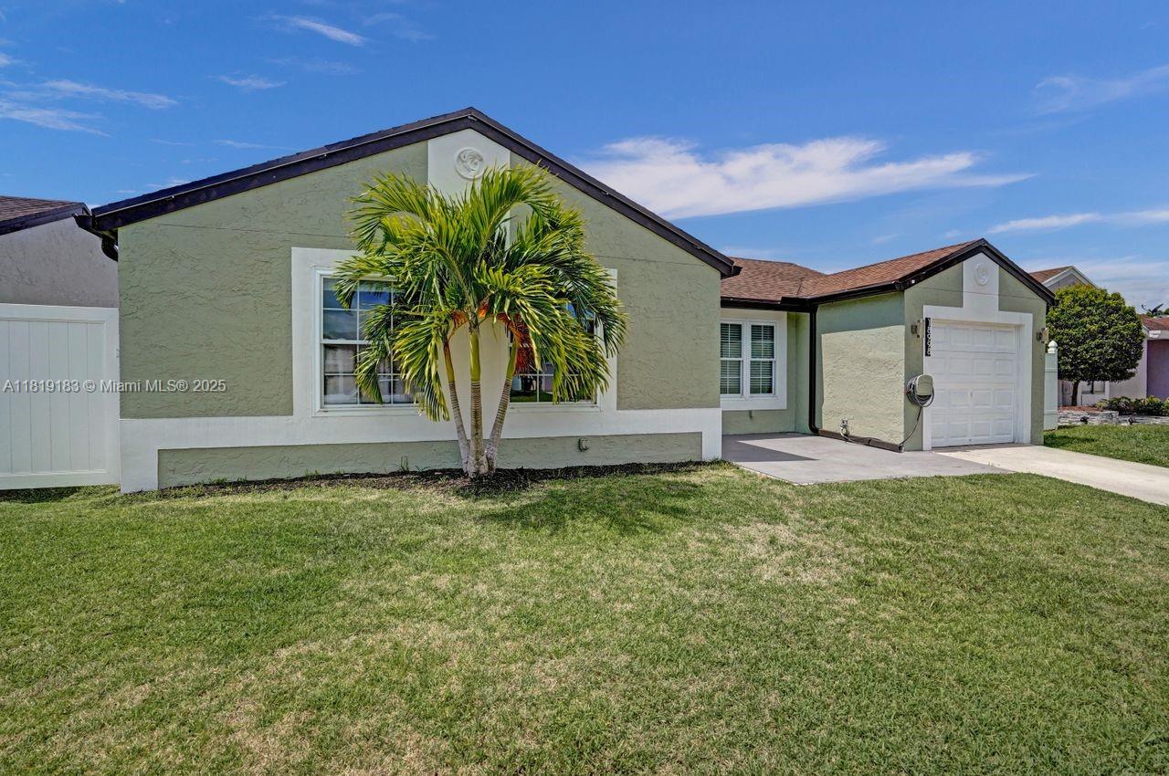 Boca Raton, Florida, 33496, United States, 3 Bedrooms Bedrooms, ,2 BathroomsBathrooms,Residential,For Sale,1850264
