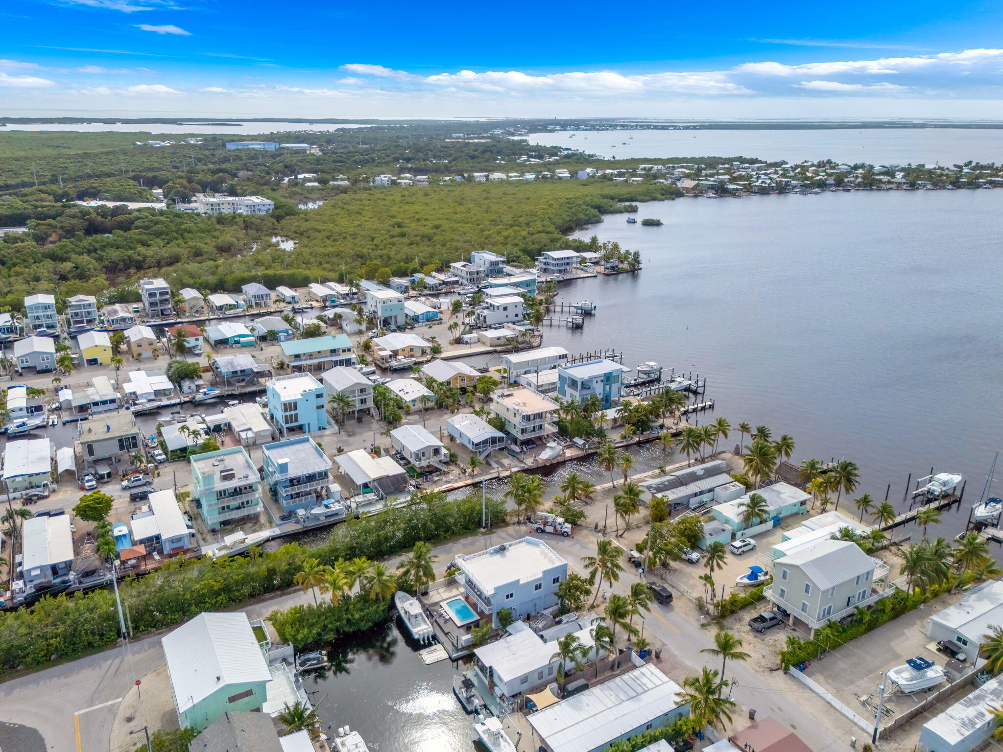 KEY LARGO, Florida, 33037, United States, 4 Bedrooms Bedrooms, ,3 BathroomsBathrooms,Residential,For Sale,1991909