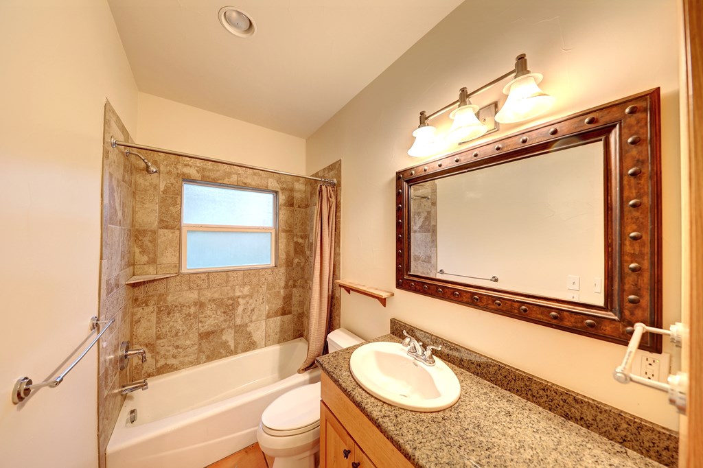 Hext, Texas, 78024, United States, 3 Bedrooms Bedrooms, ,3 BathroomsBathrooms,Residential,For Sale,1984092