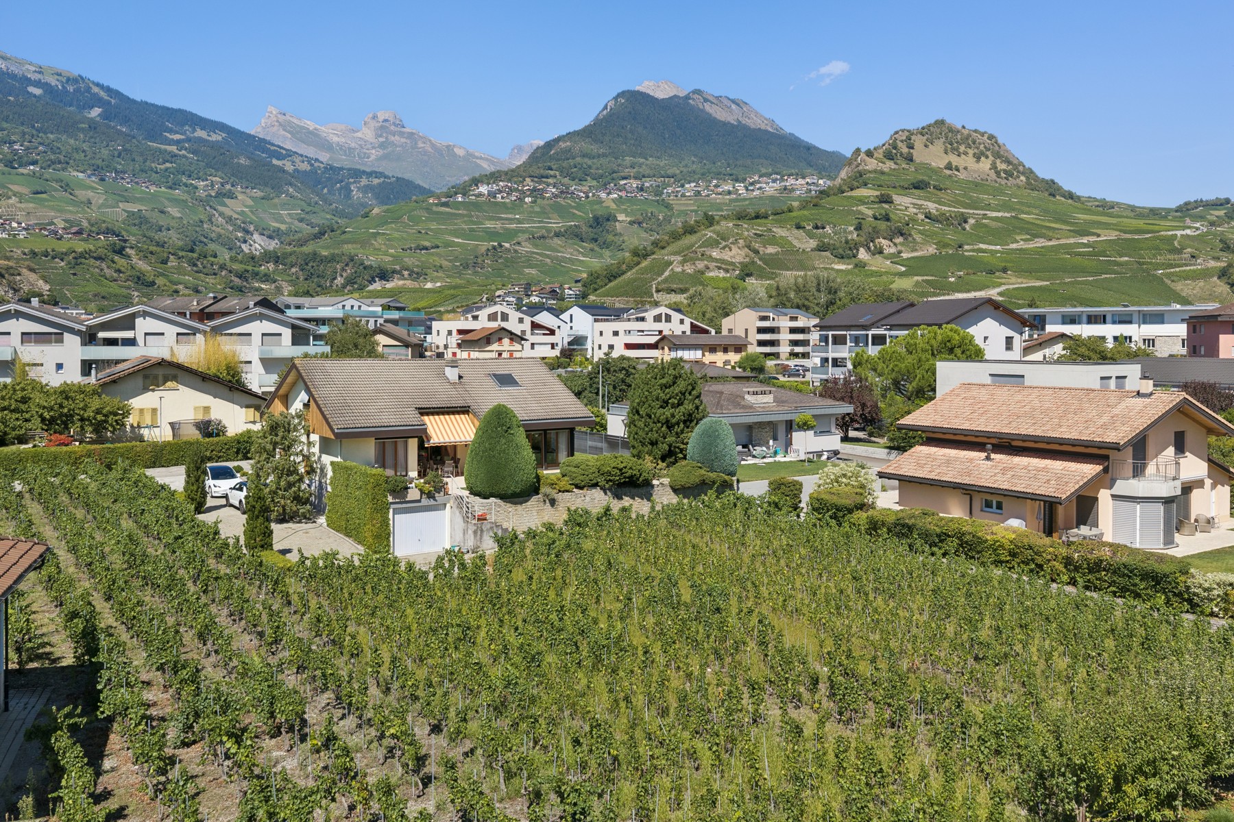  Elegance and spaciousness in the heart of the Conthey vineyards - 物件實景