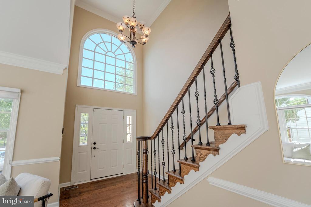 Reston, Virginia, 20194, United States, 4 Bedrooms Bedrooms, ,4 BathroomsBathrooms,Residential,For Sale,2047998