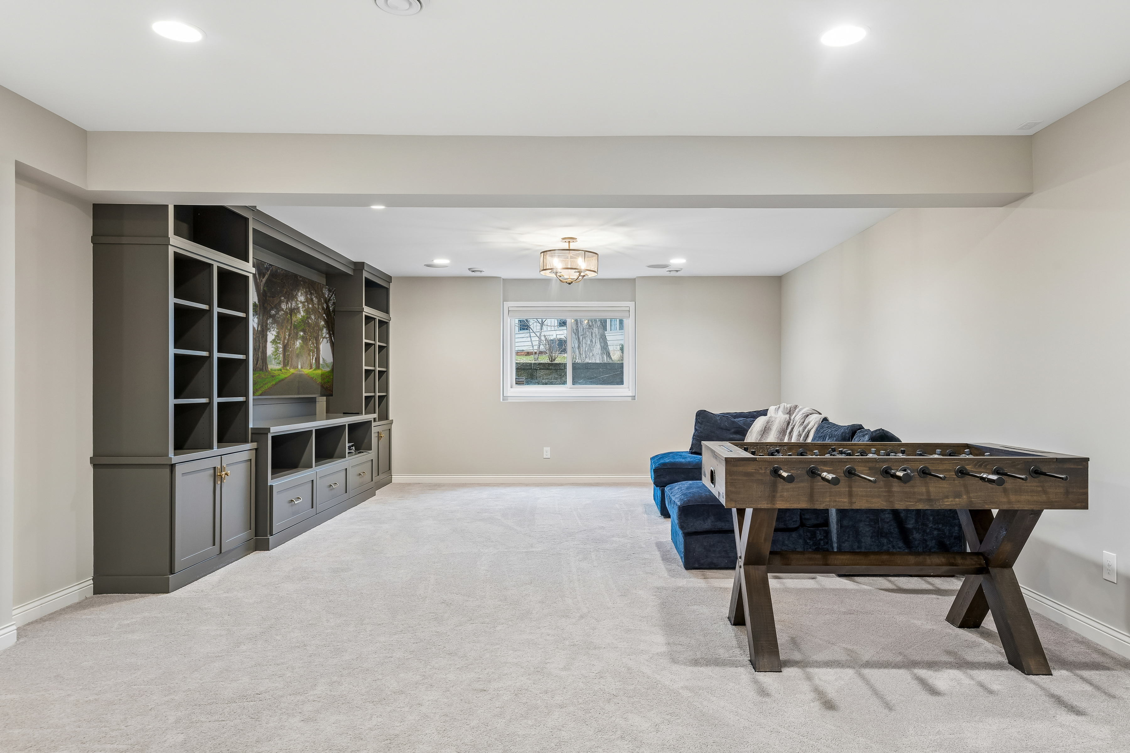  Elegant Living in Edina’s Yancey Park - 物件實景