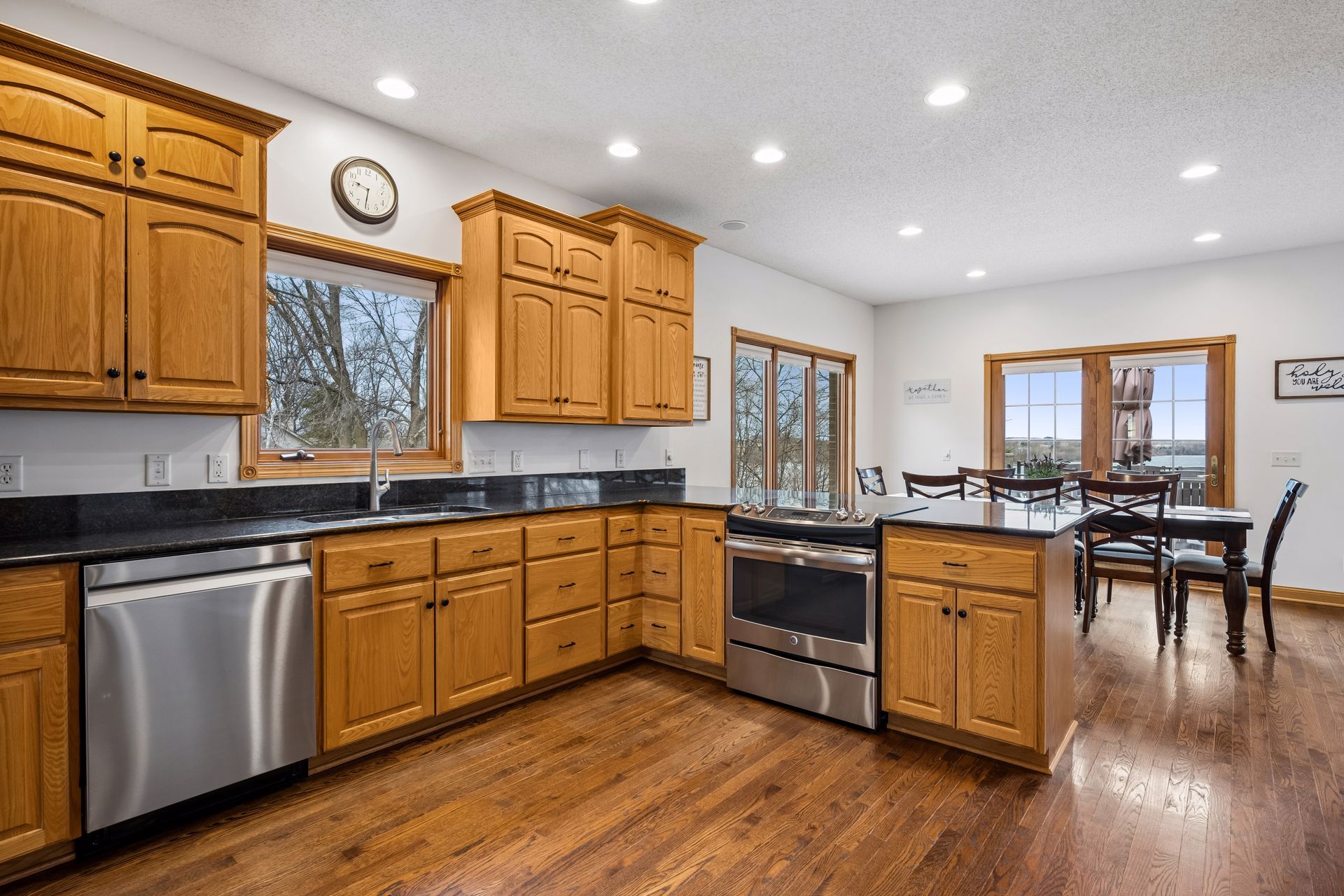  Exceptional Lake Cokato Retreat with Panoramic Sunset Views - 物件實景