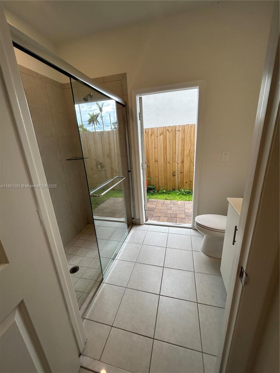 Homestead, Florida, 33032, United States, 5 Bedrooms Bedrooms, ,4 BathroomsBathrooms,Residential,For Sale,1961572