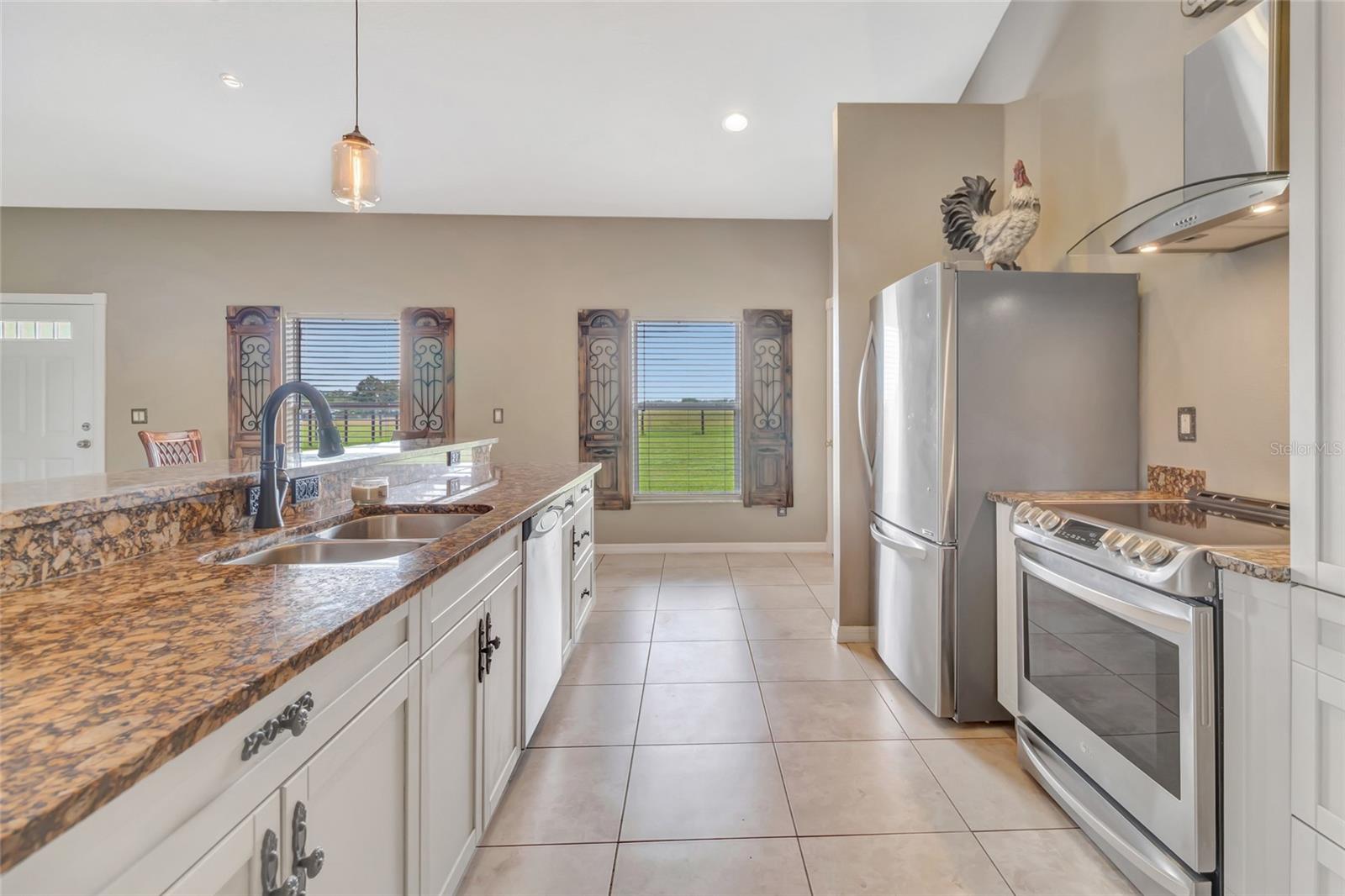 GROVELAND, Florida, 34736, United States, 3 Bedrooms Bedrooms, ,2 BathroomsBathrooms,Residential,For Sale,1932876