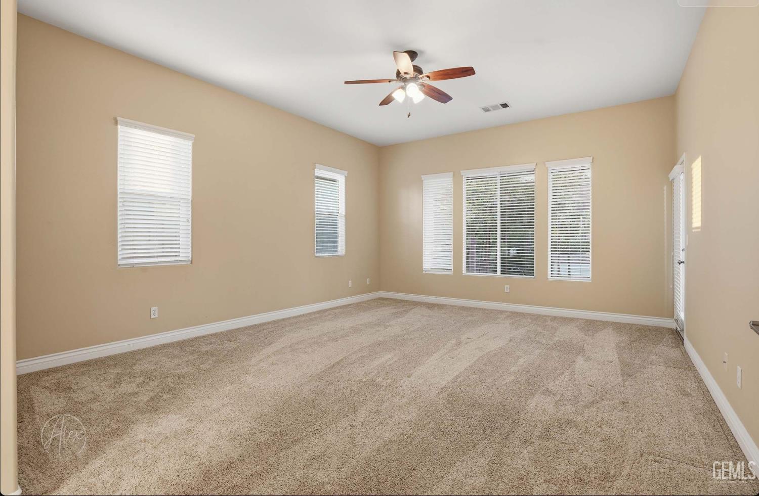 Bakersfield, California, 93314, United States, 5 Bedrooms Bedrooms, ,3 BathroomsBathrooms,Residential,For Sale,2012107