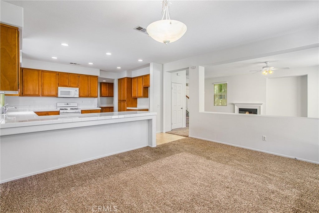 Beaumont, California, 92223, United States, 3 Bedrooms Bedrooms, ,3 BathroomsBathrooms,Residential,For Sale,1870698