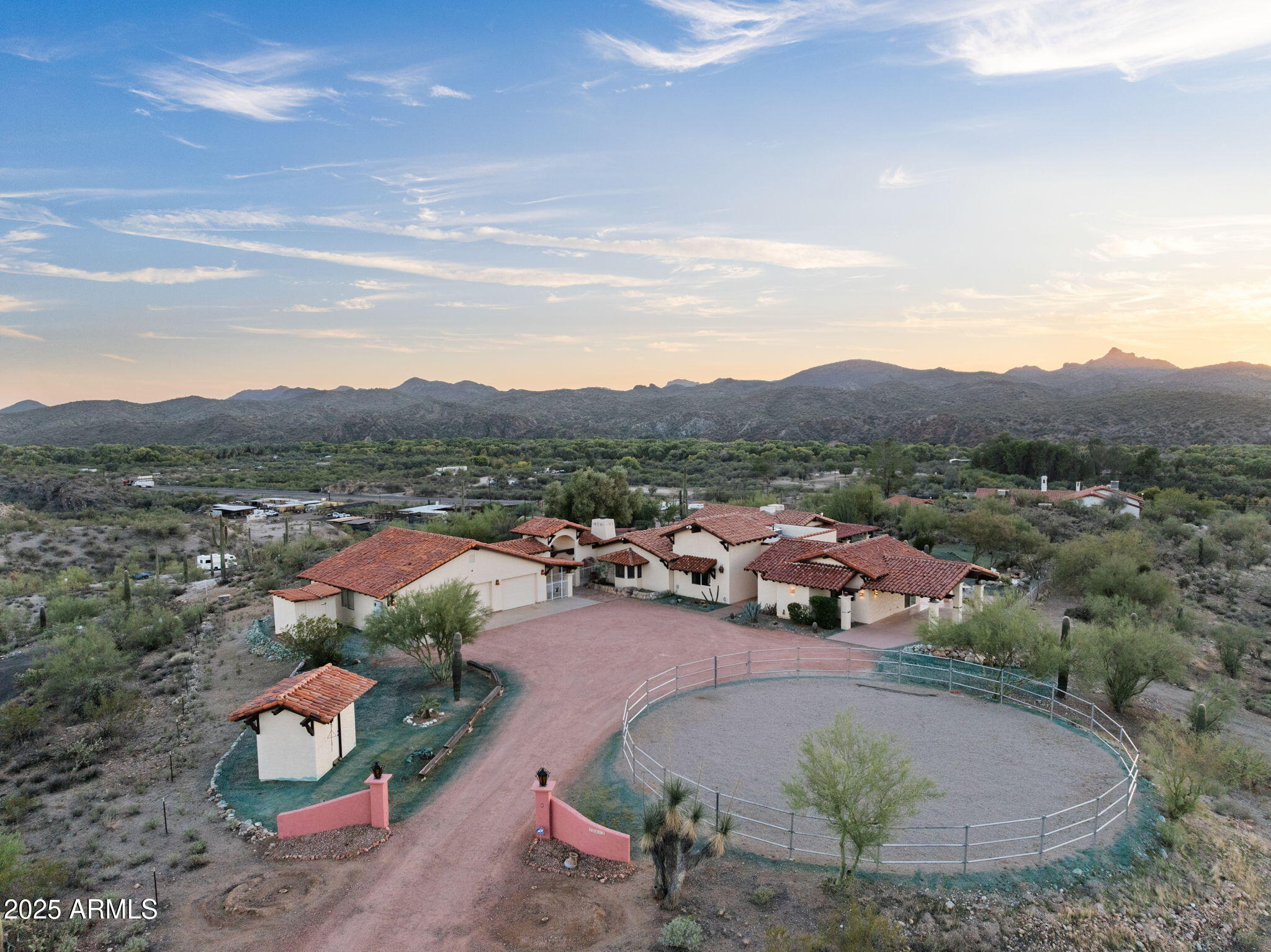 Wickenburg, Arizona, 85390, United States, 2 Bedrooms Bedrooms, ,2 BathroomsBathrooms,Residential,For Sale,1992759