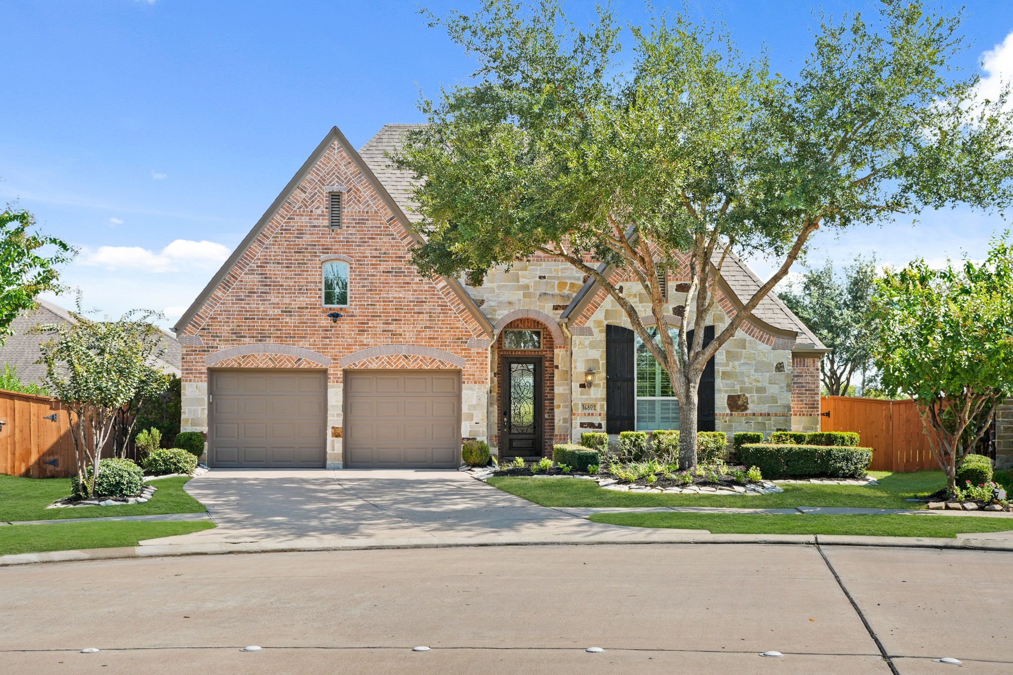 Richmond, Texas, 77407, United States, 4 Bedrooms Bedrooms, ,3 BathroomsBathrooms,Residential,For Sale,1940812